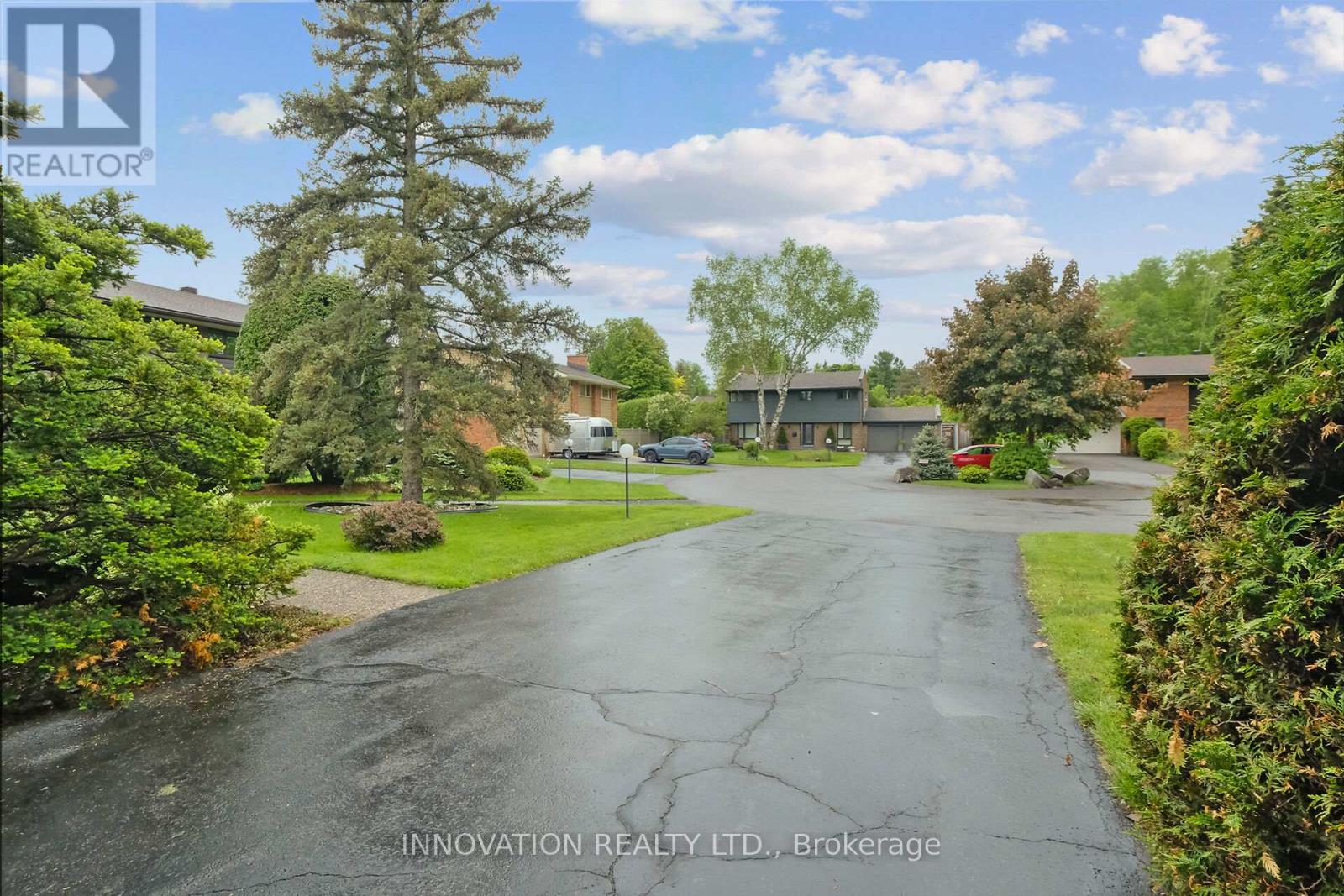 7 Colville Court, Ottawa, Ontario  K2K 1A9 - Photo 2 - X12184970
