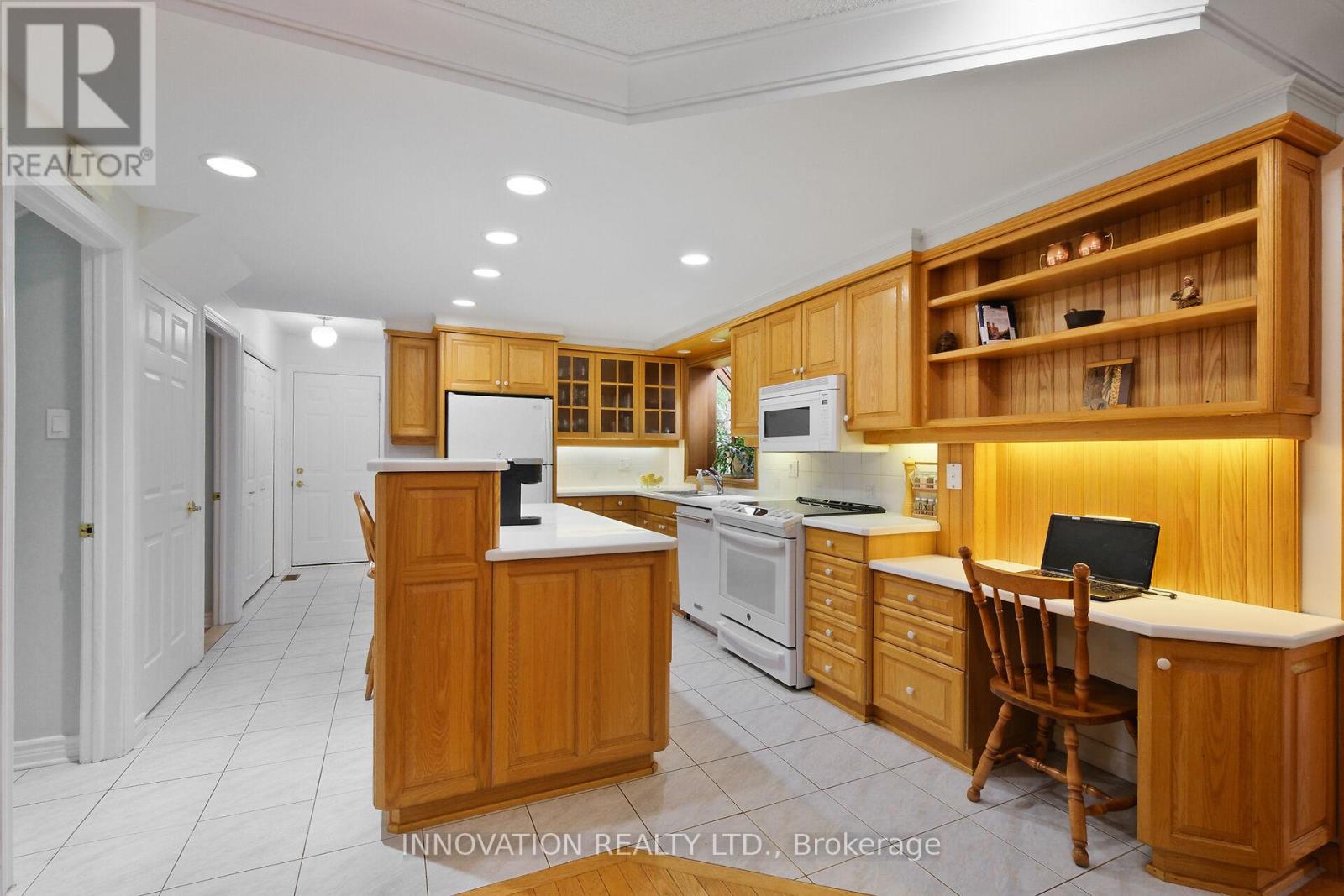 7 Colville Court, Ottawa, Ontario  K2K 1A9 - Photo 8 - X12184970