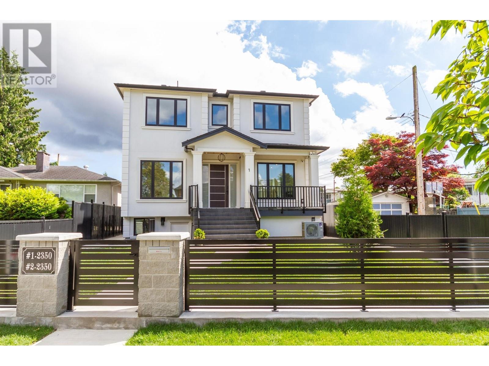 2350 E 49th Avenue, Vancouver, British Columbia  V5S 1J2 - Photo 1 - R3008644