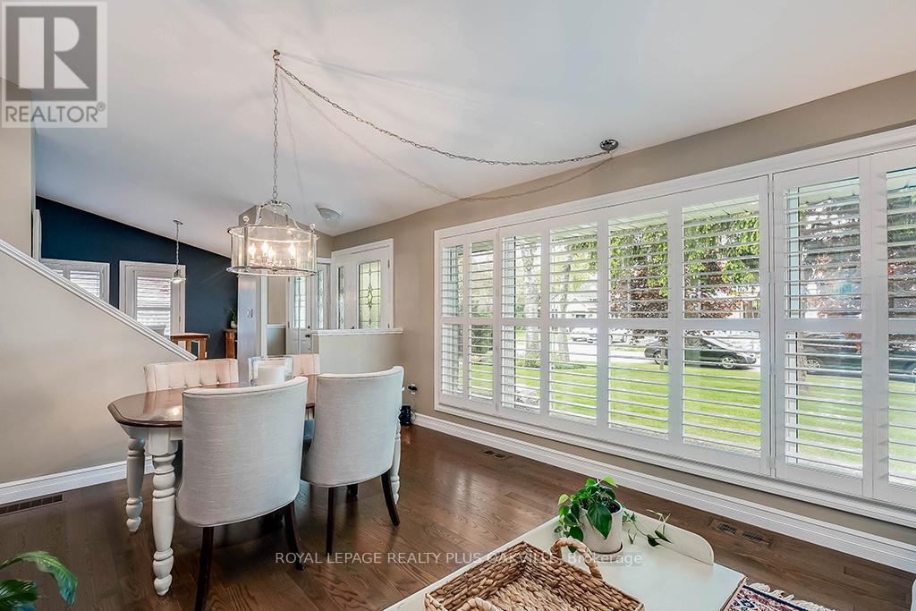 213 Mohawk Road, Oakville, Ontario  L6L 2Z1 - Photo 20 - W12184785