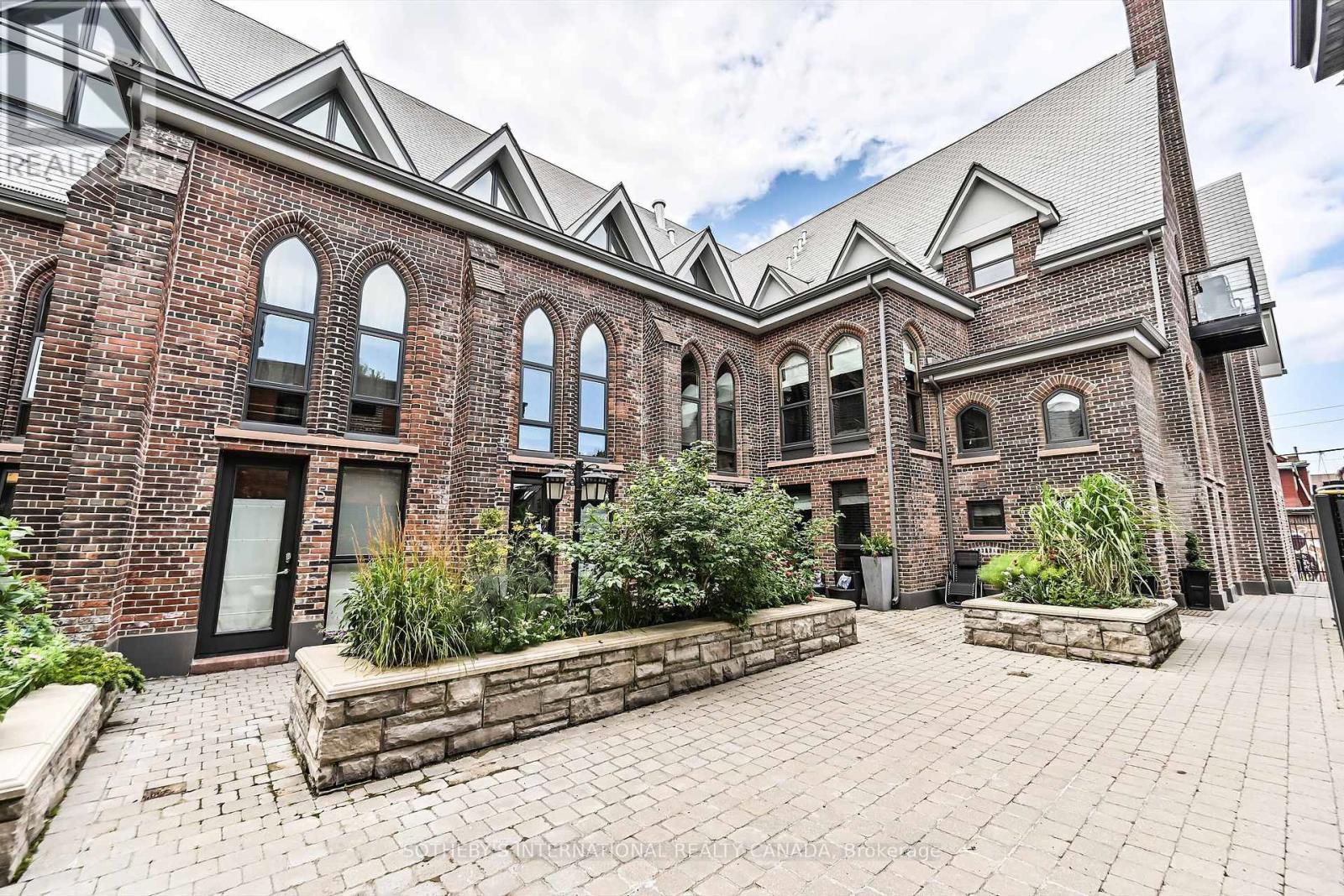 Property at TH7 - 40 WESTMORELAND AVENUE image 1