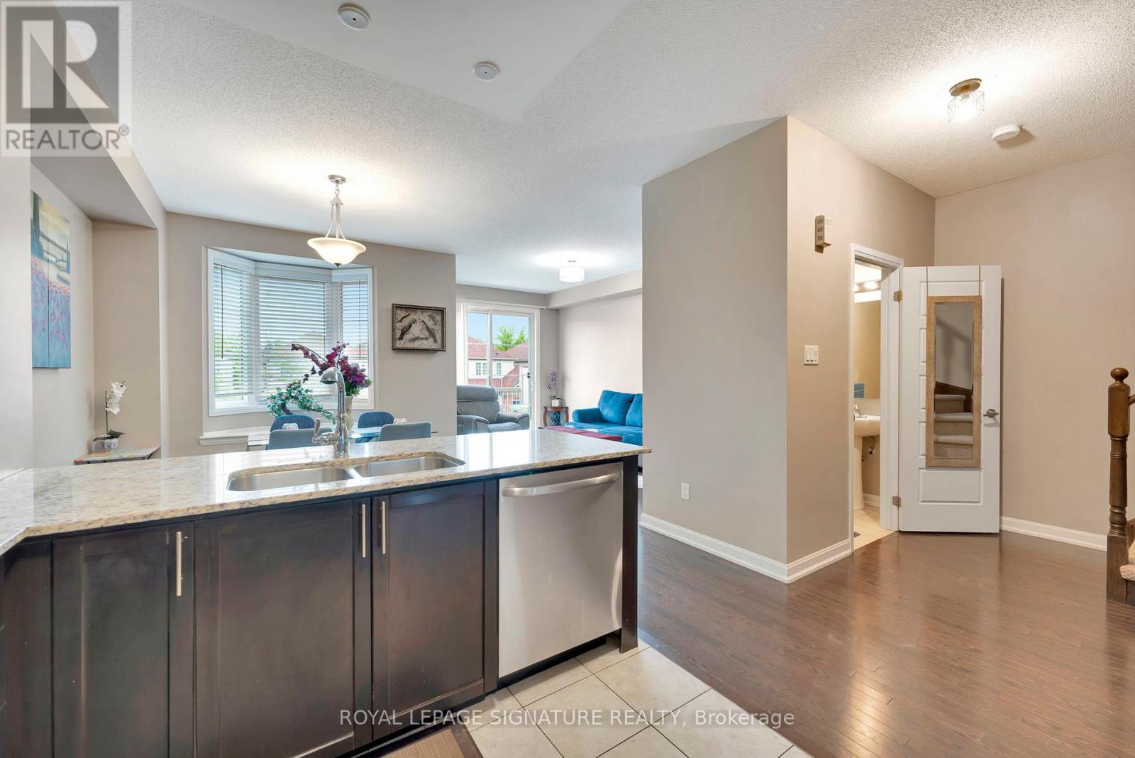 134 - 165 Hampshire Way, Milton, Ontario  L9T 8M7 - Photo 8 - W12184839