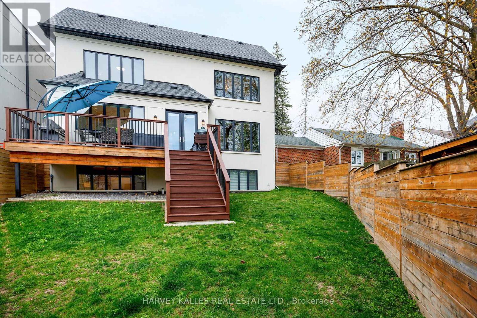 4673 Dundas Street W, Toronto, Ontario  M9A 1A4 - Photo 24 - W12184849