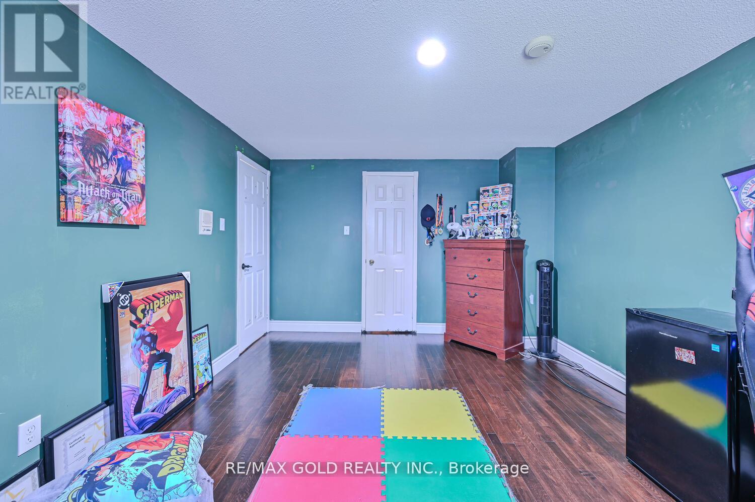 22 Strangway Court, Brampton, Ontario  L6Z 4L4 - Photo 19 - W12184888