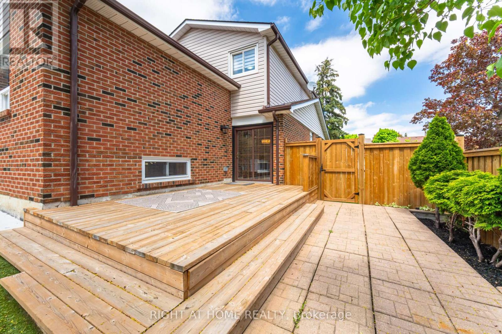 6 Winterfold Drive, Brampton, Ontario  L6V 3T1 - Photo 38 - W12184891