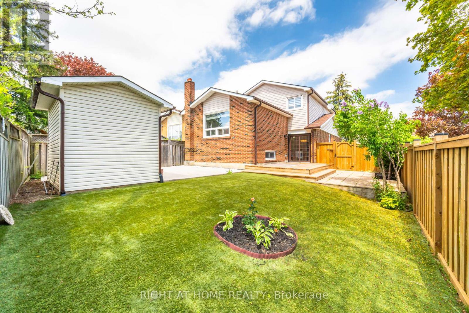 6 Winterfold Drive, Brampton, Ontario  L6V 3T1 - Photo 40 - W12184891