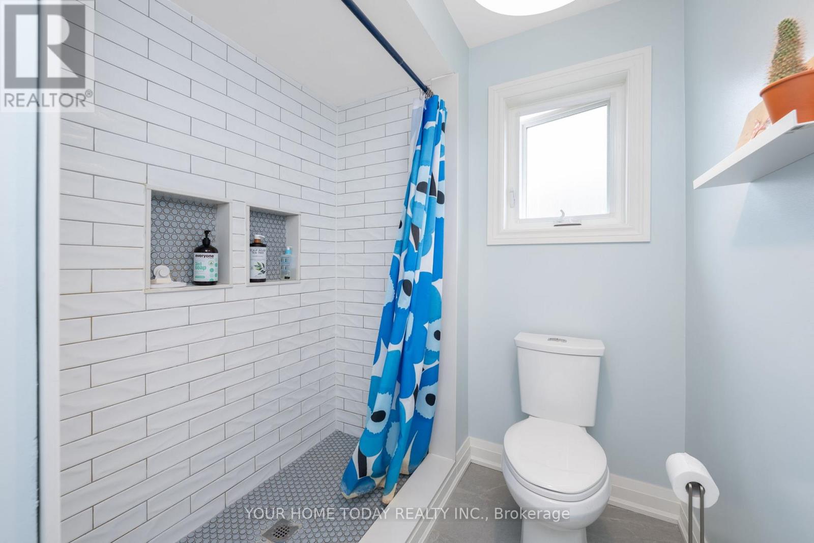 6 Stonebrook Crescent, Halton Hills, Ontario  L7G 6E4 - Photo 36 - W12184899