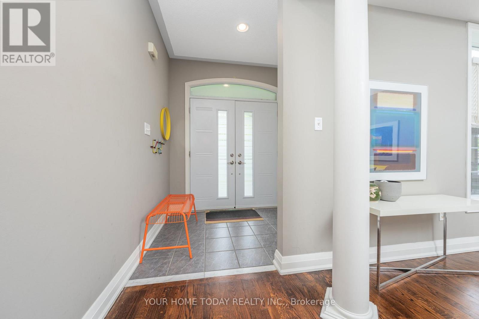6 Stonebrook Crescent, Halton Hills, Ontario  L7G 6E4 - Photo 4 - W12184899