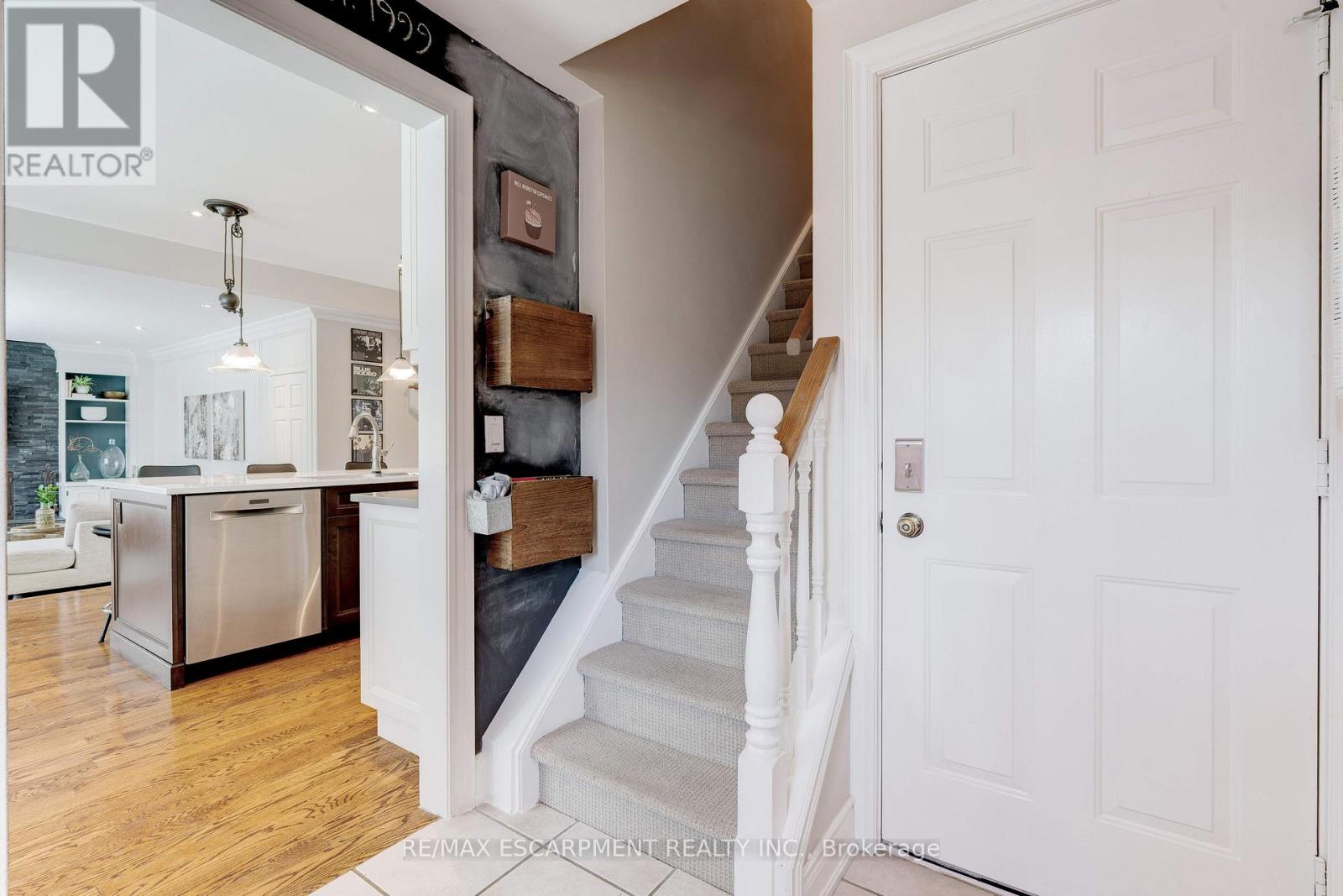 4302 Shoreacres Place, Burlington, Ontario  L7L 5N1 - Photo 27 - W12184914