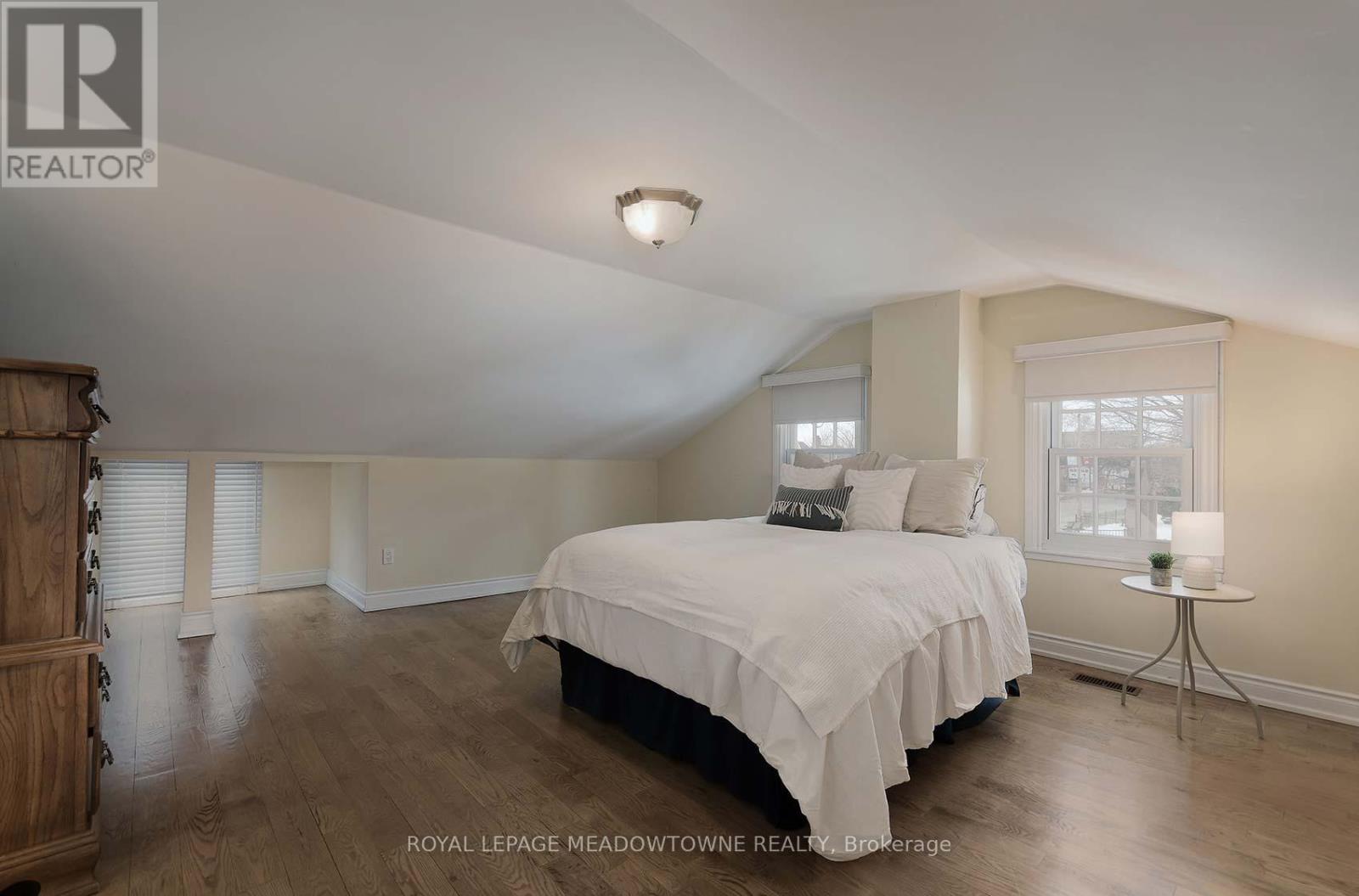 307 Queen Street S, Mississauga, Ontario  L5M 1L9 - Photo 36 - W12184916