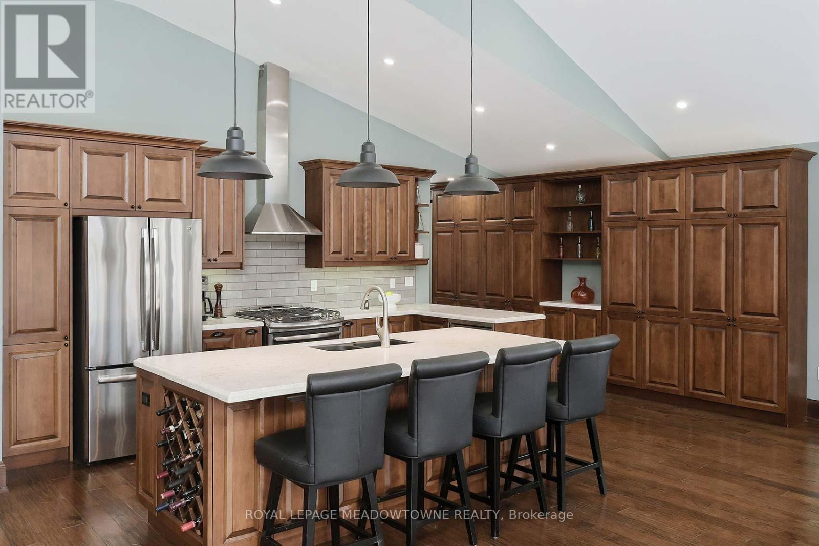 307 Queen Street S, Mississauga, Ontario  L5M 1L9 - Photo 7 - W12184916