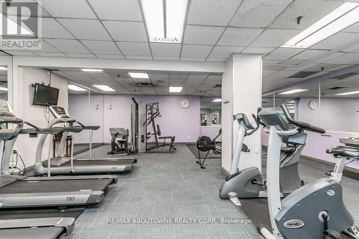1801 - 285 Enfield Place, Mississauga, Ontario  L5B 3Y6 - Photo 38 - W12184932