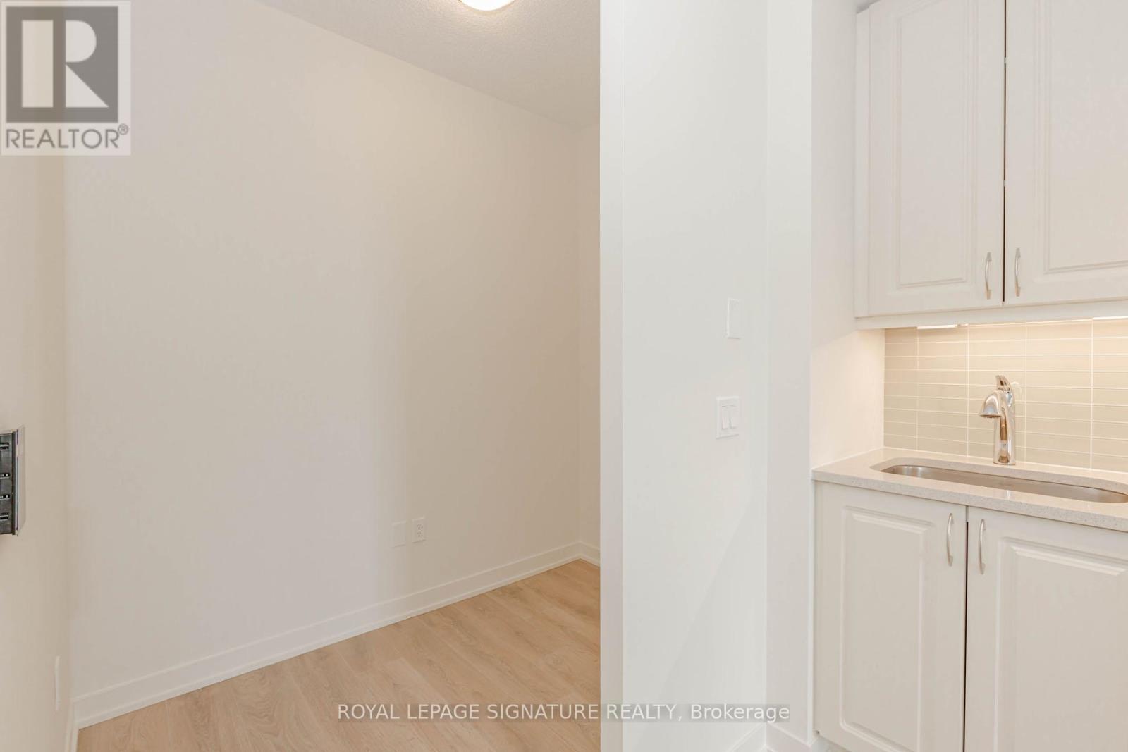 3807 - 38 Annie Craig Drive, Toronto, Ontario  M8V 0A8 - Photo 12 - W12184940