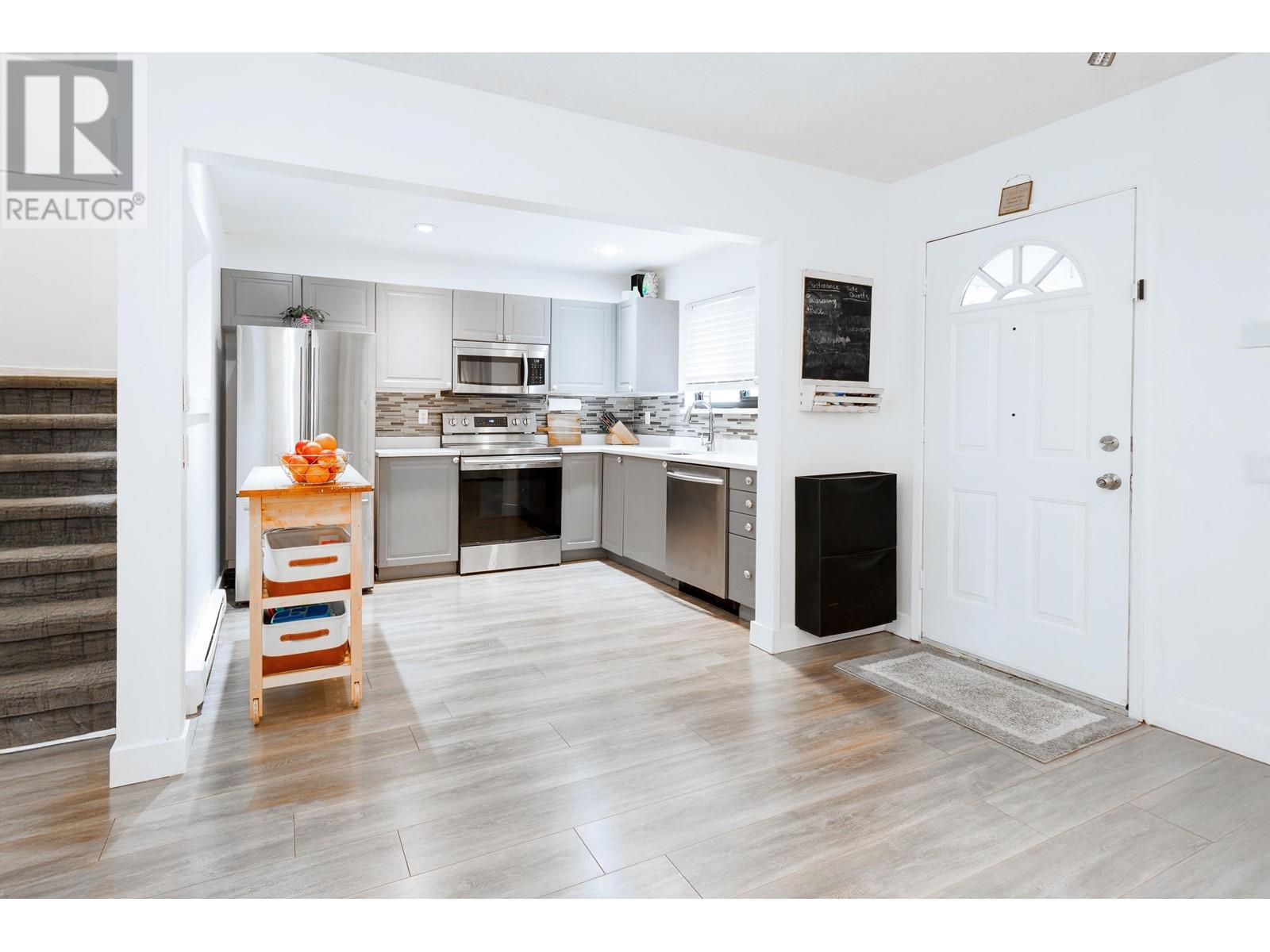 12150 Faber Crescent, Maple Ridge, British Columbia  V2X 8A1 - Photo 15 - R3009068