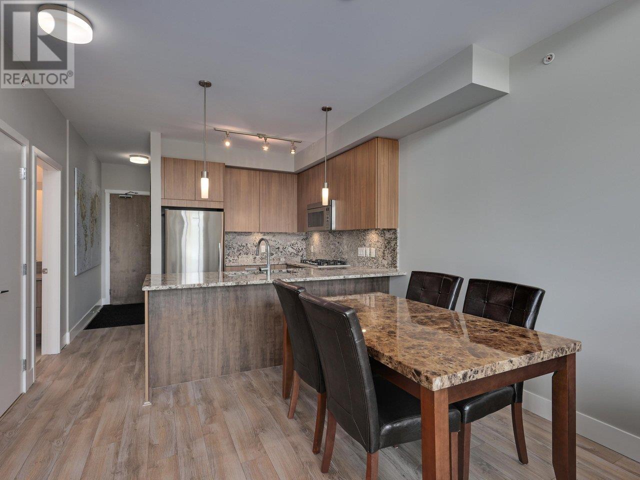 409 4307 Hastings Street, Burnaby, British Columbia  V5C 2J7 - Photo 9 - R3009179