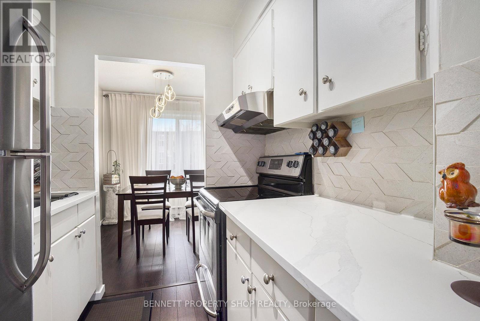 206 - 2041 Arrowsmith Drive, Ottawa, Ontario  K1J 7V7 - Photo 13 - X12160095