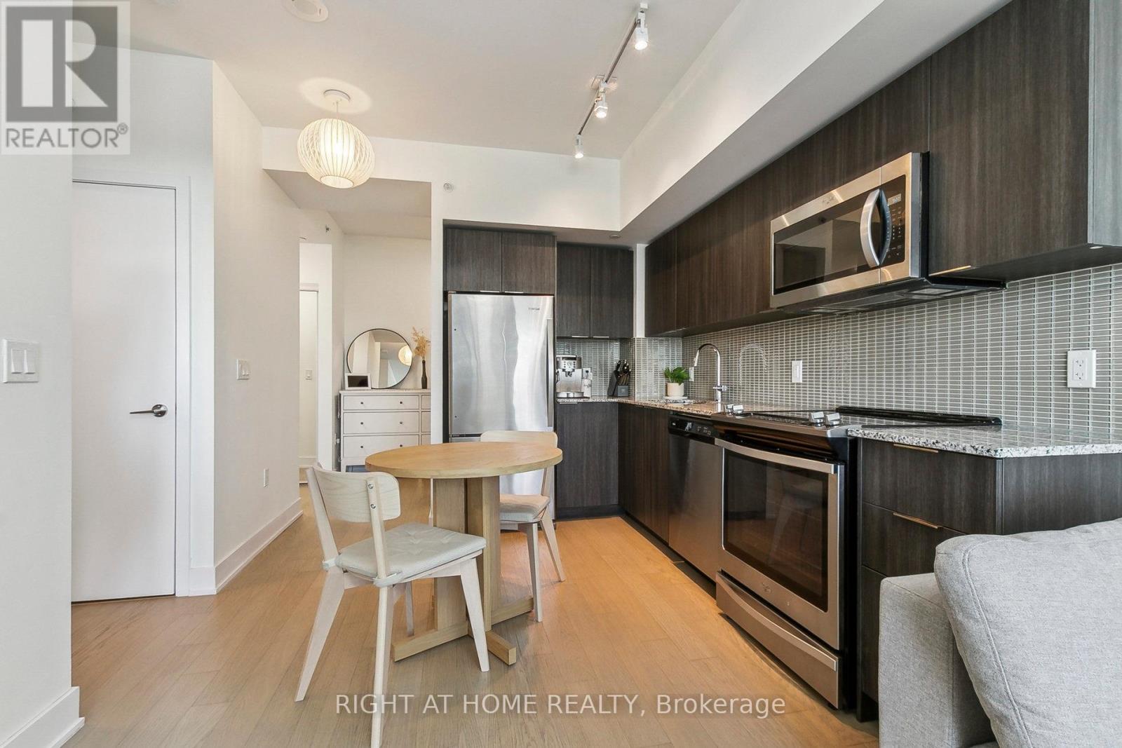 2206 - 20 Shore Breeze Drive, Toronto, Ontario  M8V 0C7 - Photo 14 - W12184429
