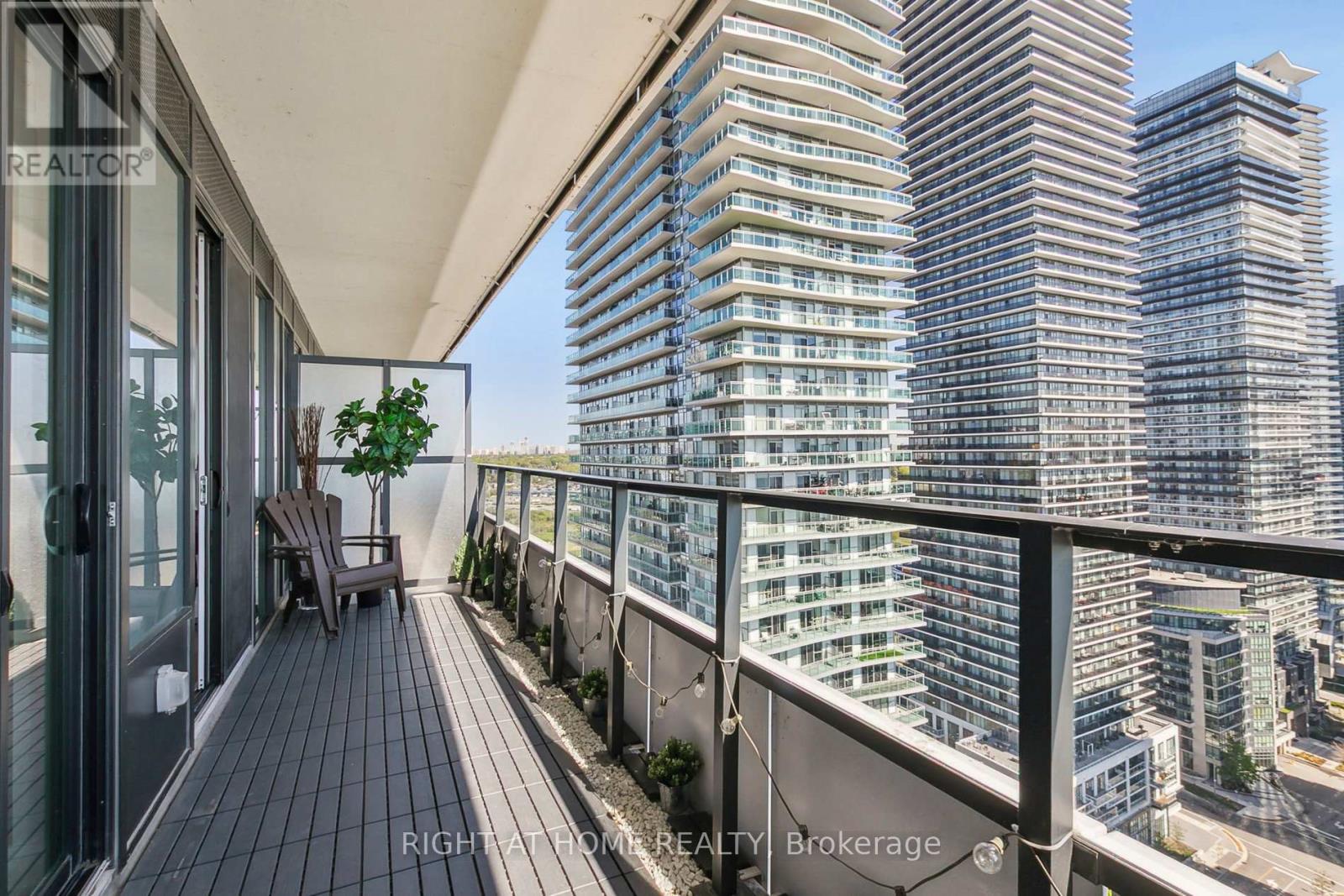2206 - 20 Shore Breeze Drive, Toronto, Ontario  M8V 0C7 - Photo 25 - W12184429