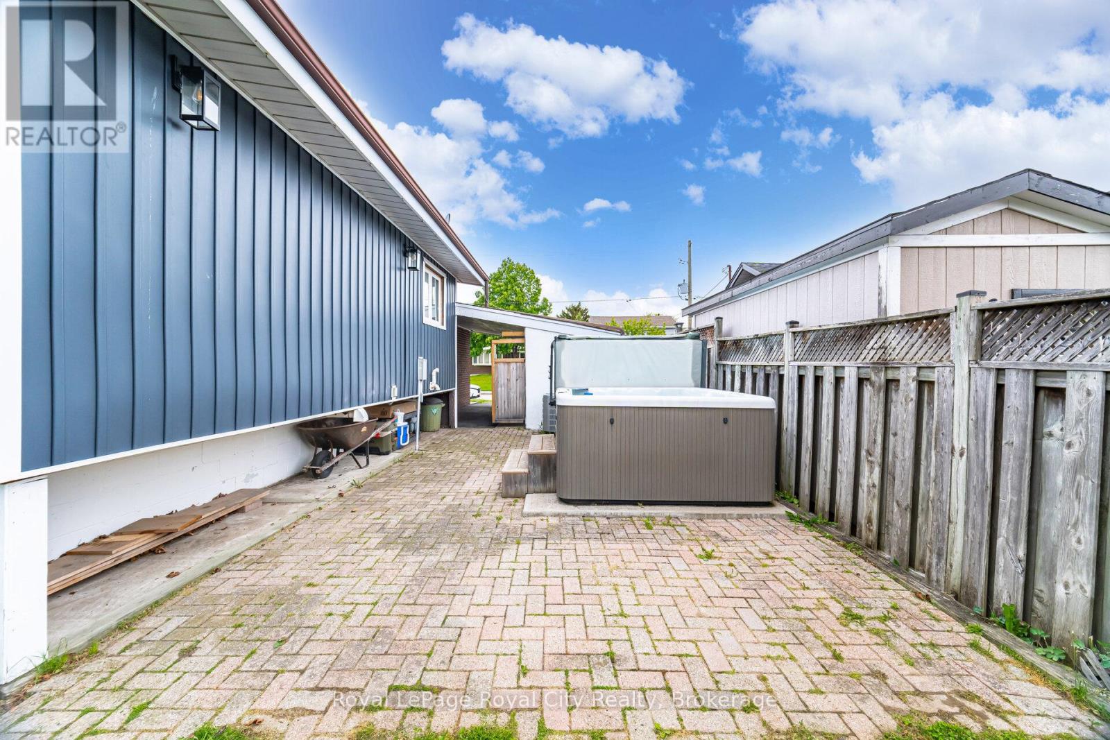 61 Lawfield Drive, Hamilton, Ontario  L8V 4C6 - Photo 45 - X12185011