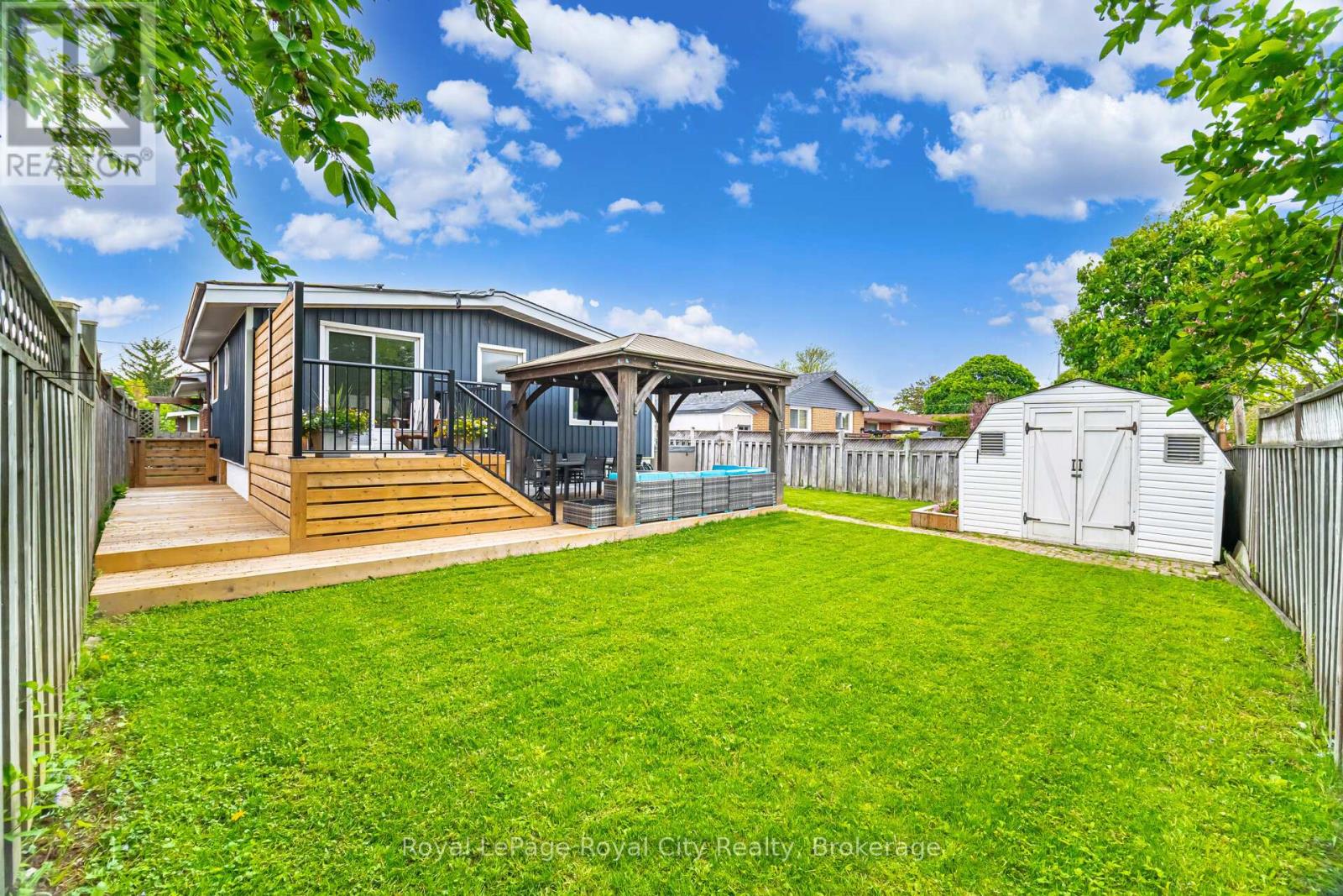 61 Lawfield Drive, Hamilton, Ontario  L8V 4C6 - Photo 49 - X12185011