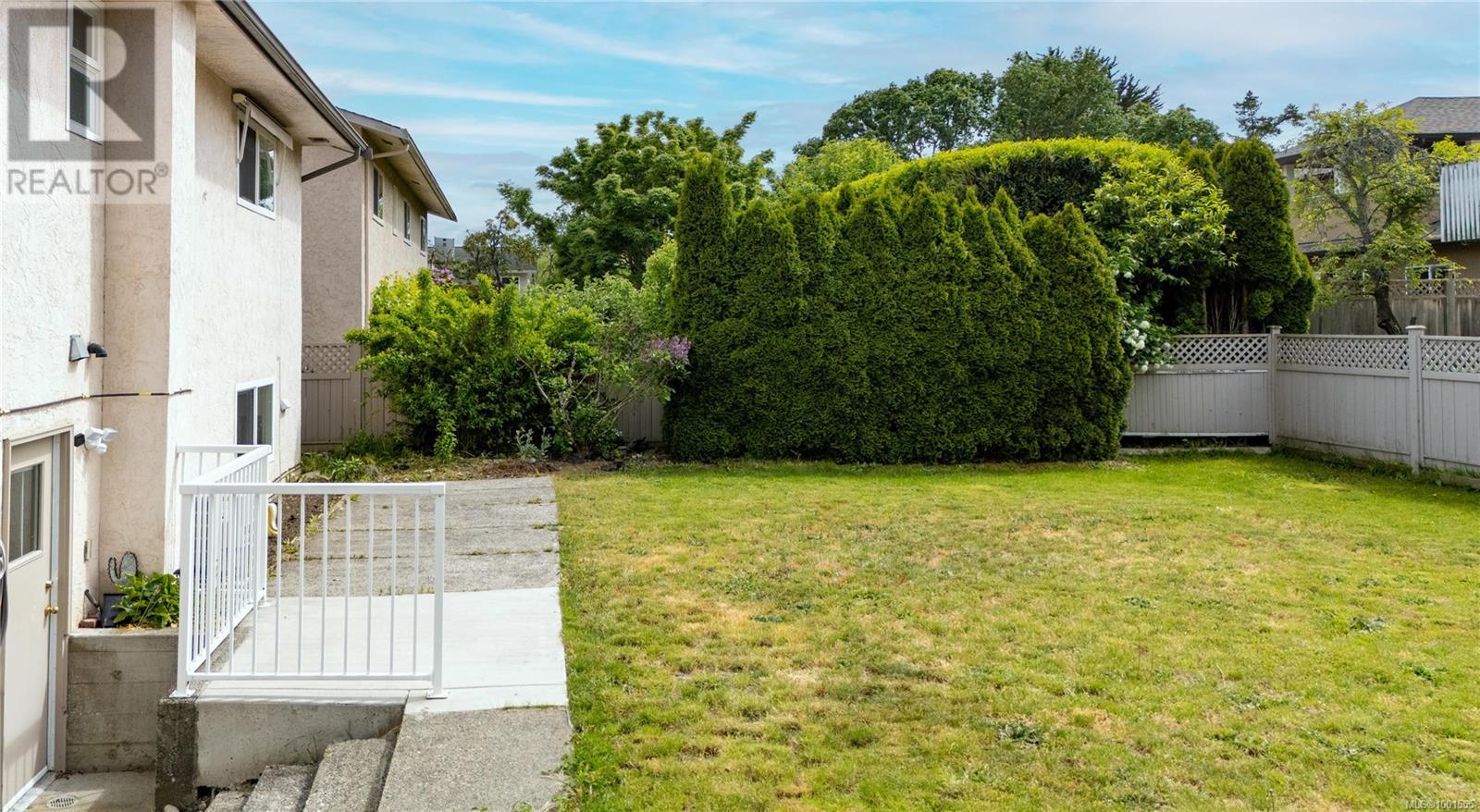 4378 Fieldmont Pl, Saanich, British Columbia  V8N 4Z3 - Photo 46 - 1001555