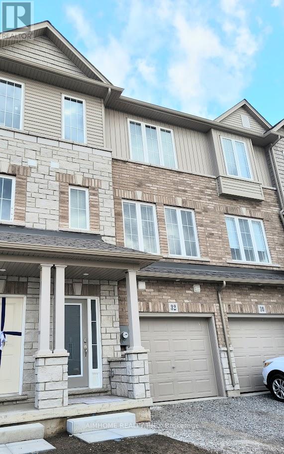 32 CANARY GRASS BOULEVARD, Hamilton, Ontario