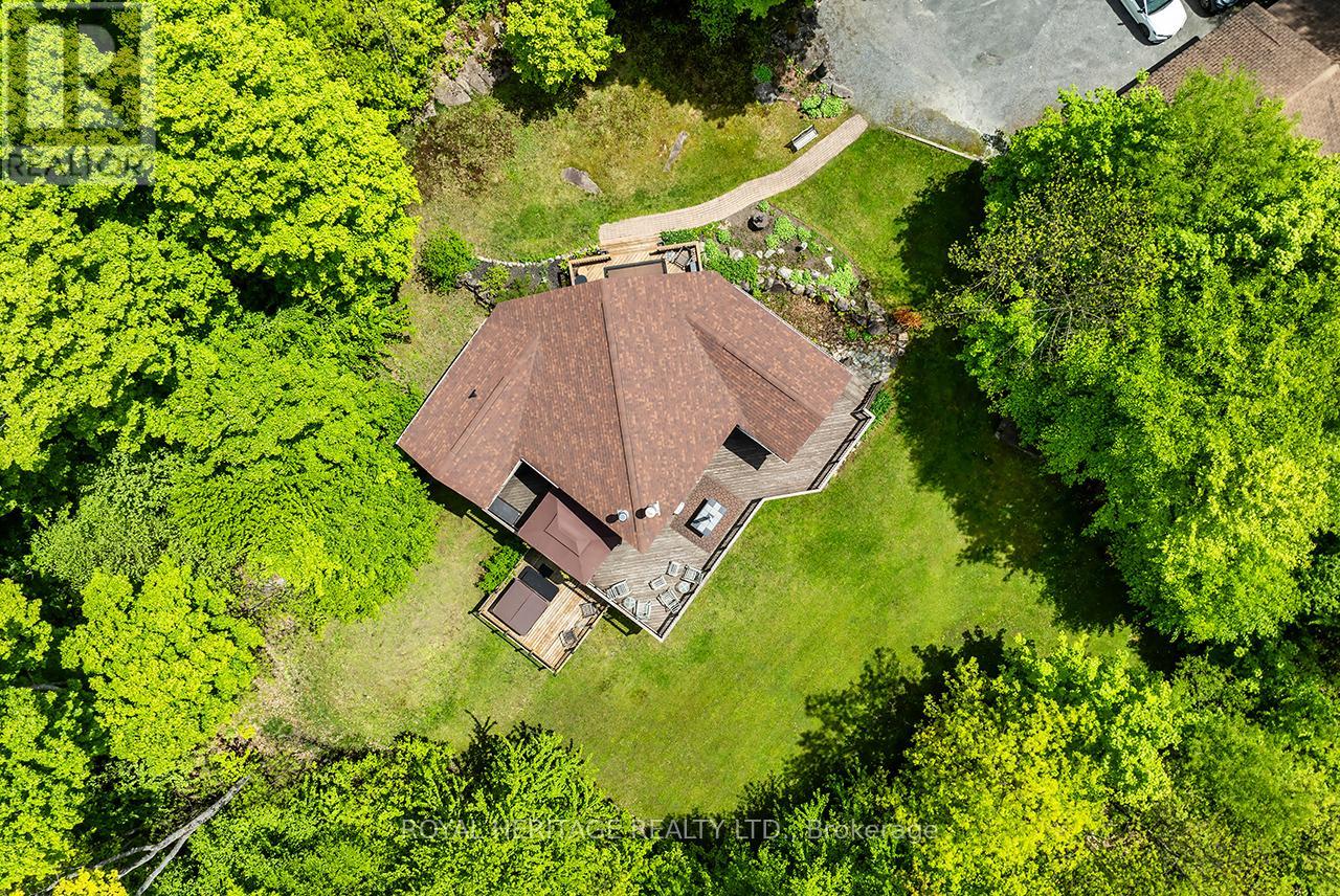 Property at 3 VERNON VIEW image 5