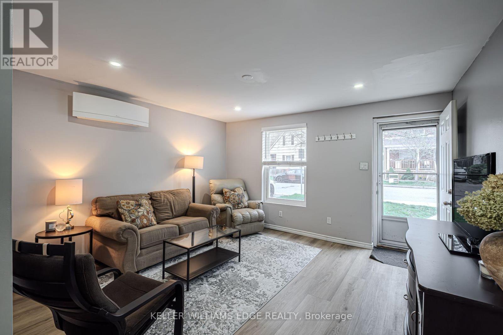 156 Brock Street, Brantford, Ontario  N3S 5W1 - Photo 15 - X12184954