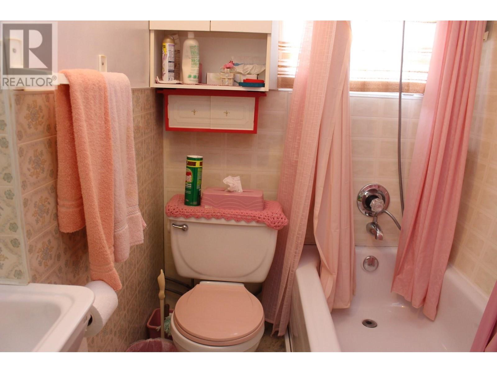 1472 Lookout Street, Trail, British Columbia  V1R 3P6 - Photo 29 - 10342659