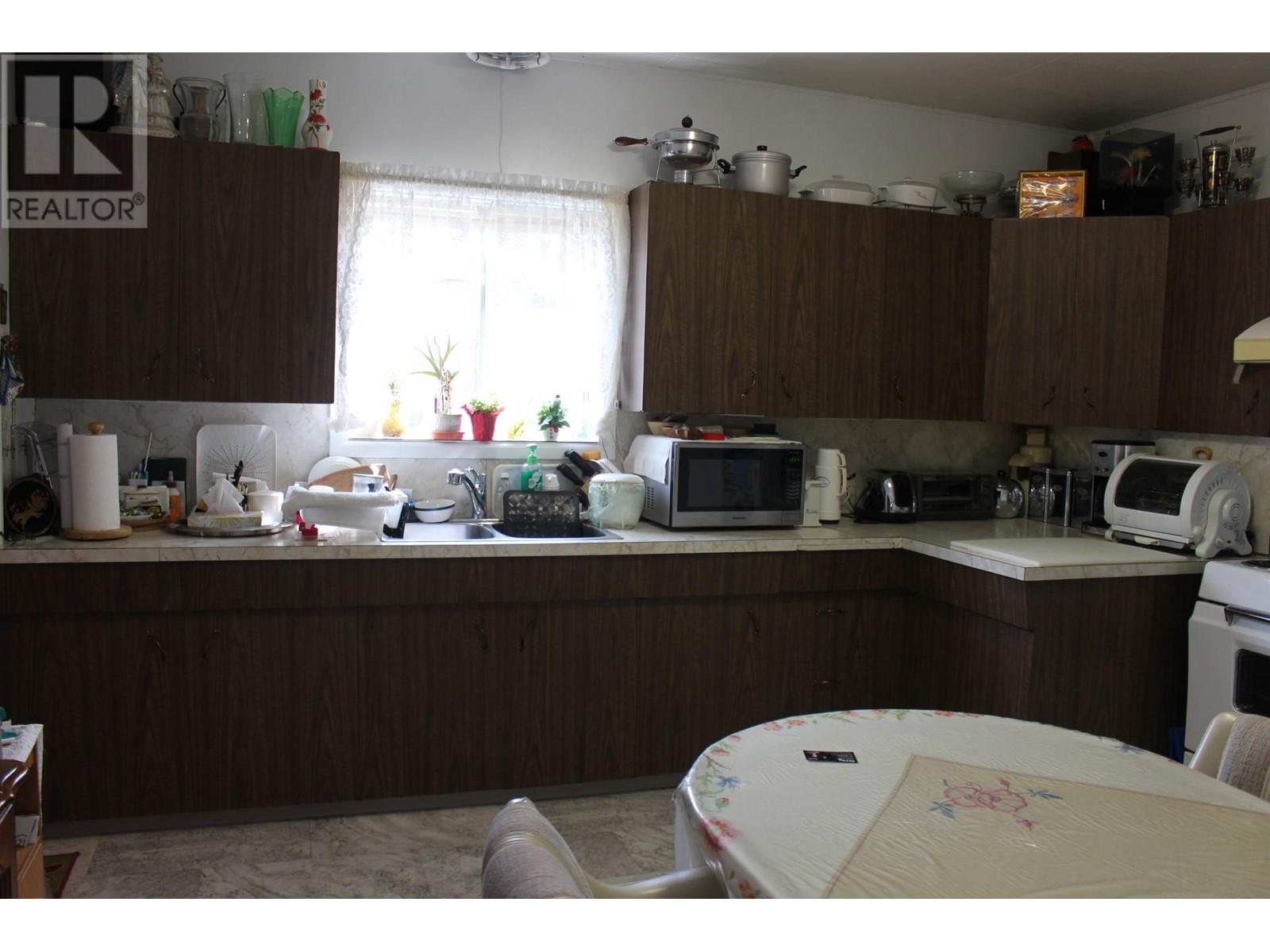 1472 Lookout Street, Trail, British Columbia  V1R 3P6 - Photo 18 - 10342659