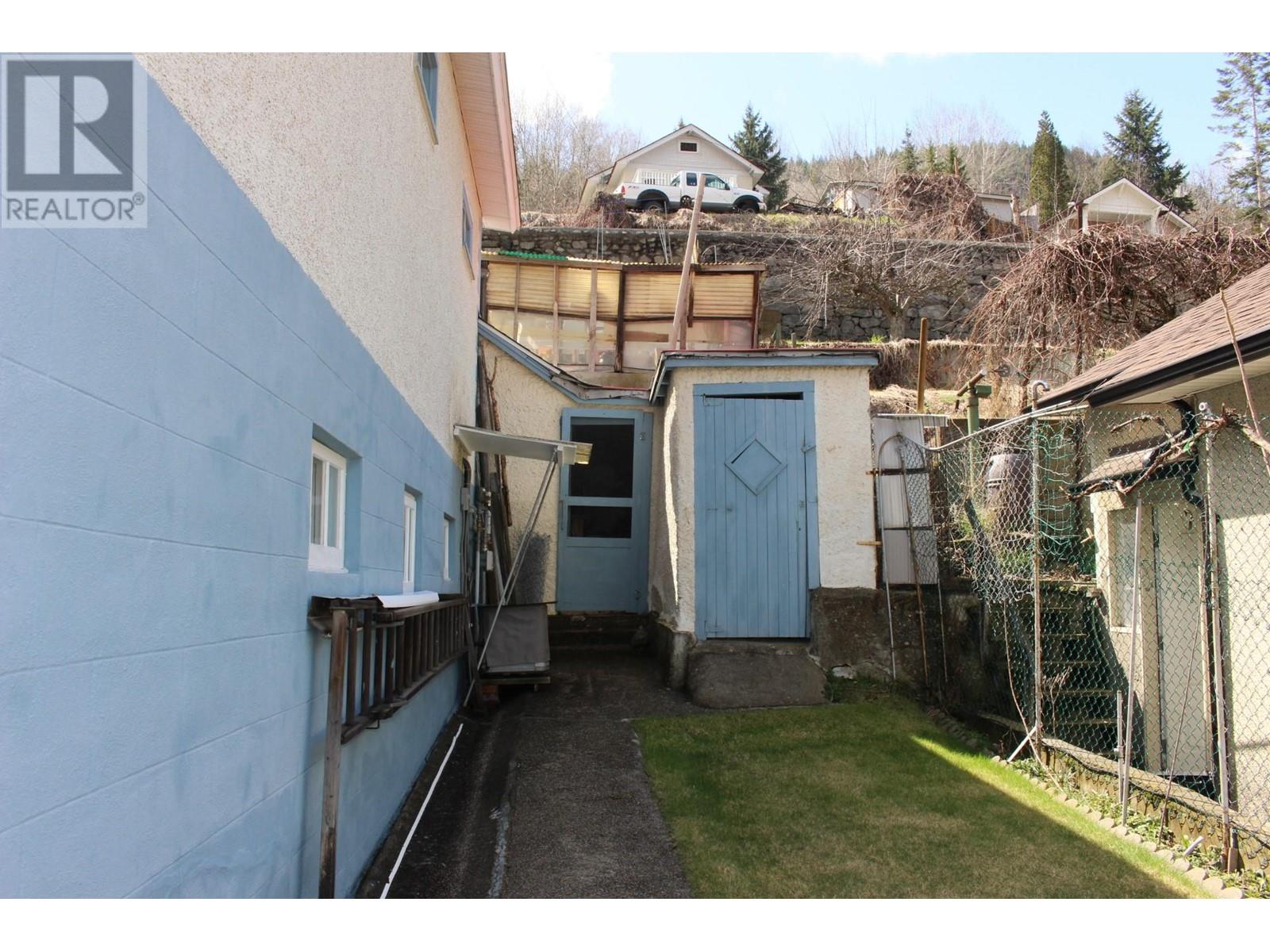 1472 Lookout Street, Trail, British Columbia  V1R 3P6 - Photo 40 - 10342659