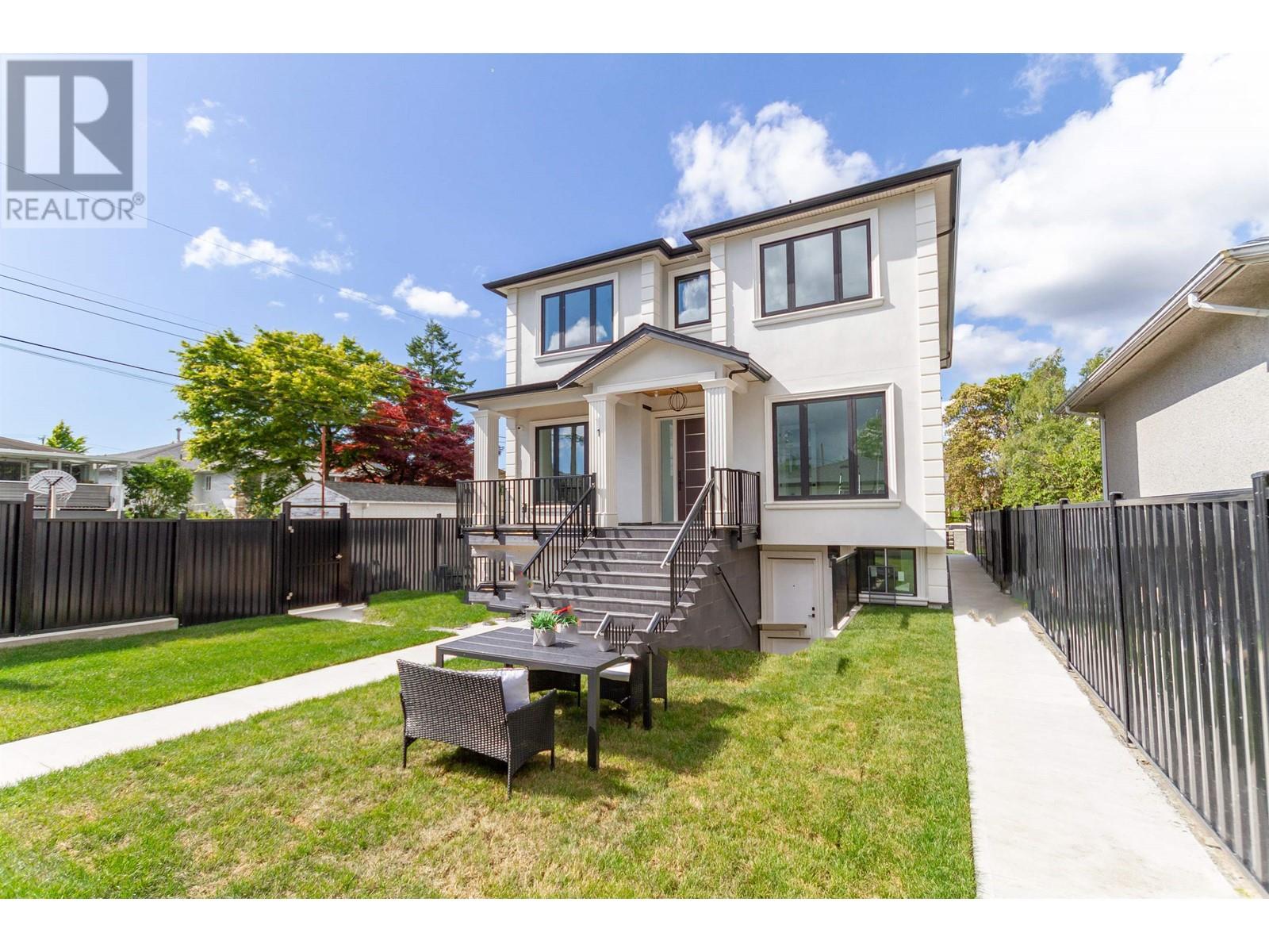 2348 E 49th Avenue, Vancouver, British Columbia  V5S 1J2 - Photo 1 - R3008656
