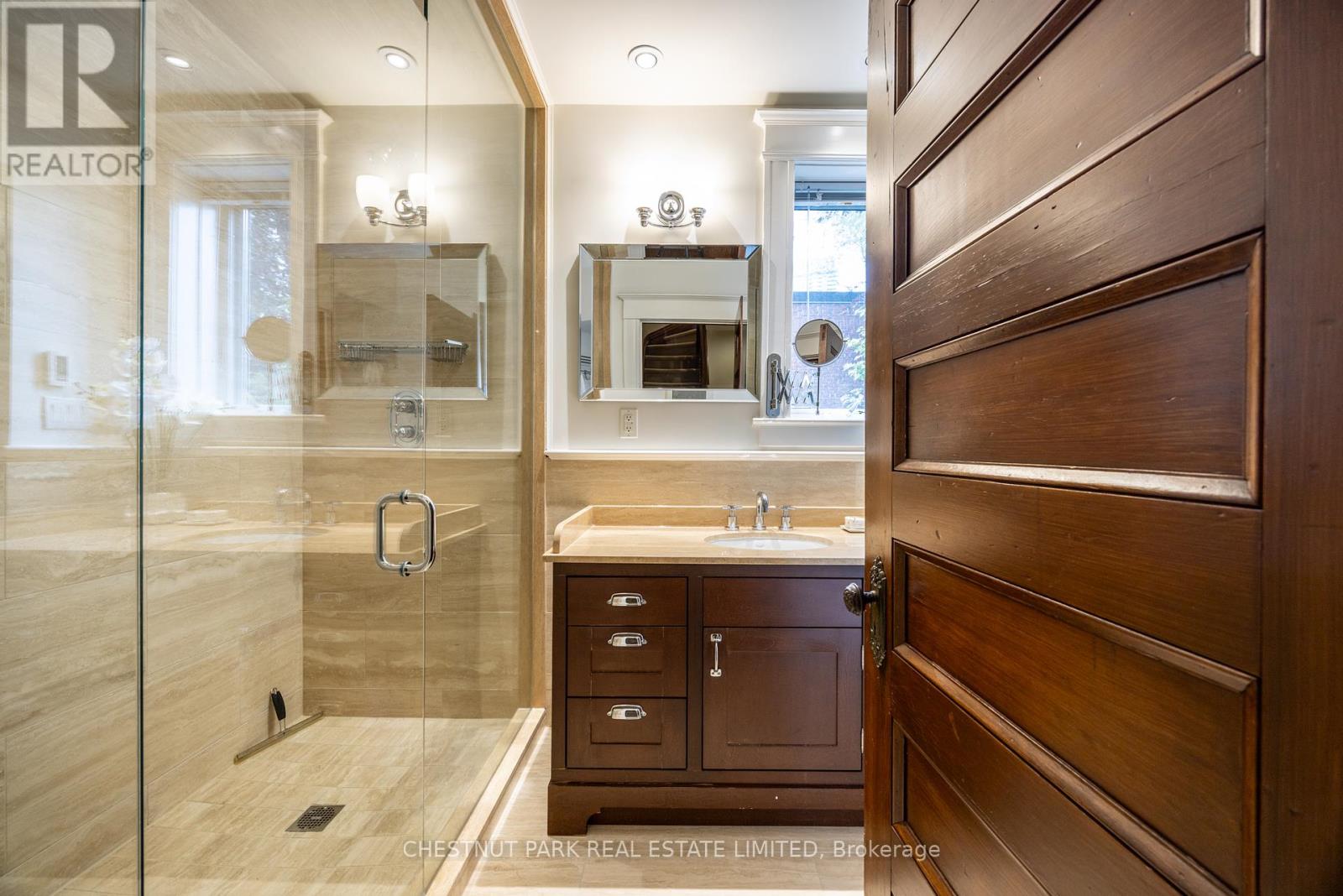 20 Nanton Avenue, Toronto (Rosedale-Moore Park), Ontario  M4W 2Y9 - Photo 22 - C12183007