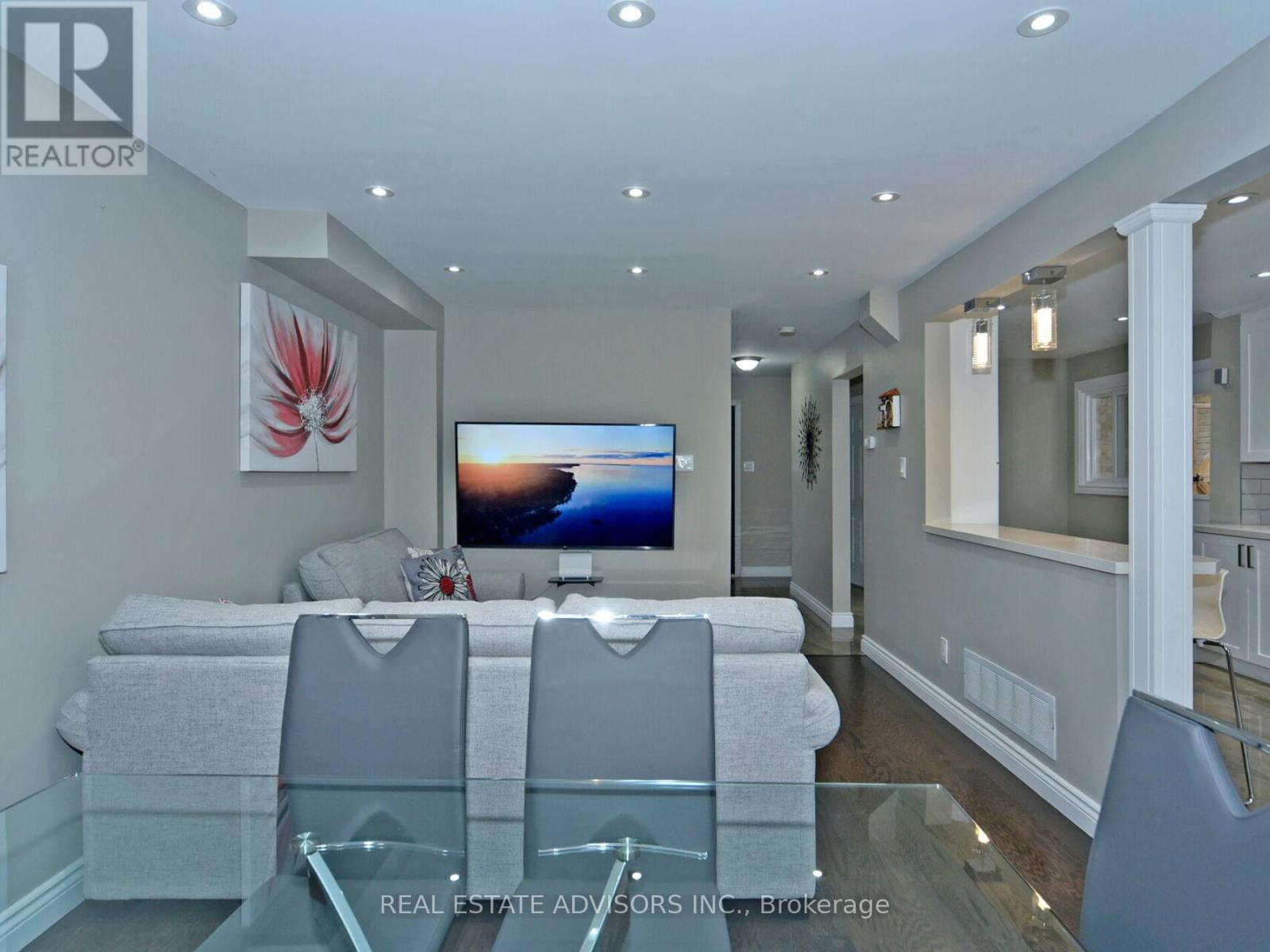 22 Caronia Square, Toronto, Ontario  M1B 2Z8 - Photo 11 - E12183728