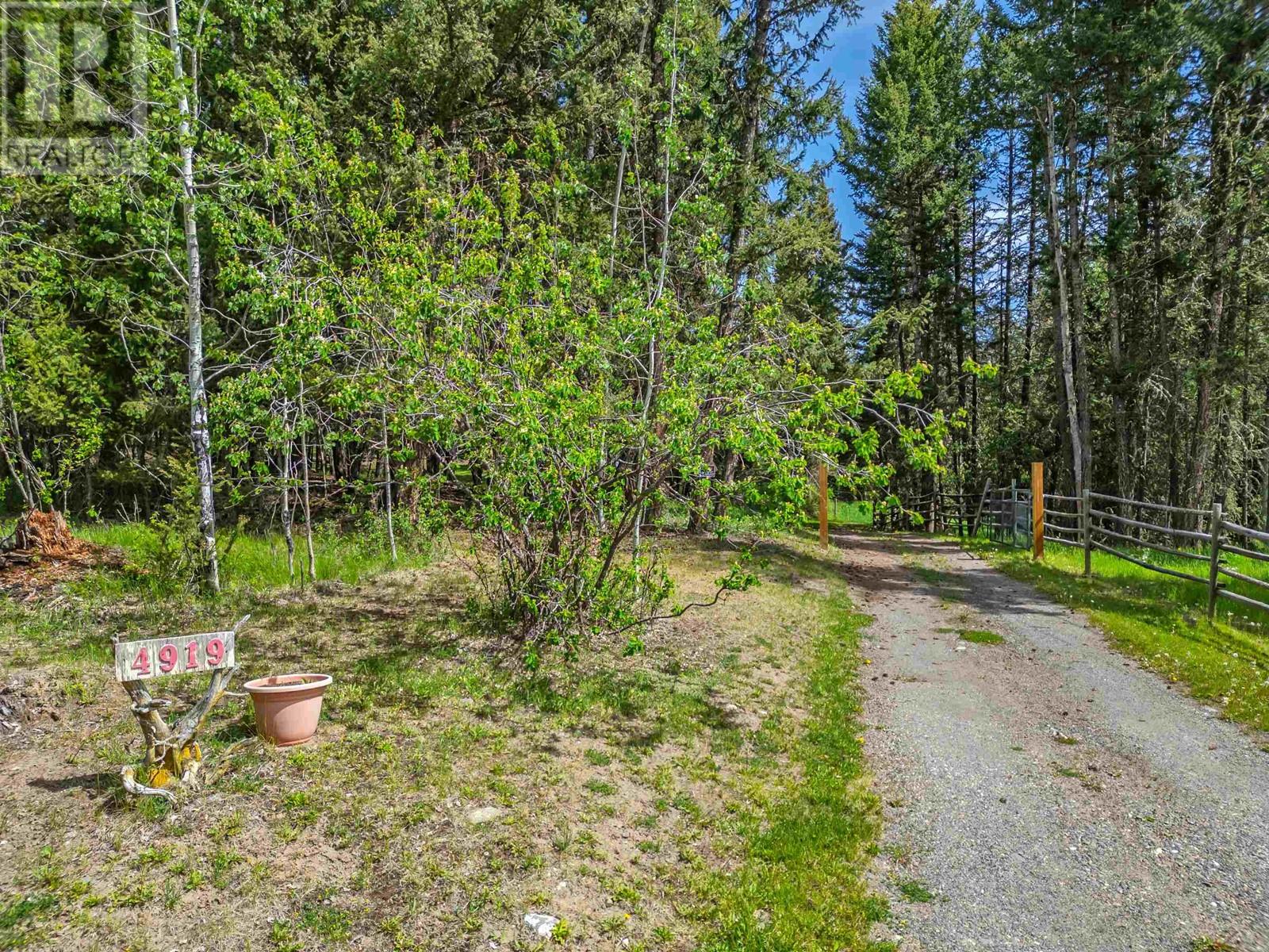 4919 Latham Road, 100 Mile House, British Columbia  V0K 2E1 - Photo 29 - R3009215