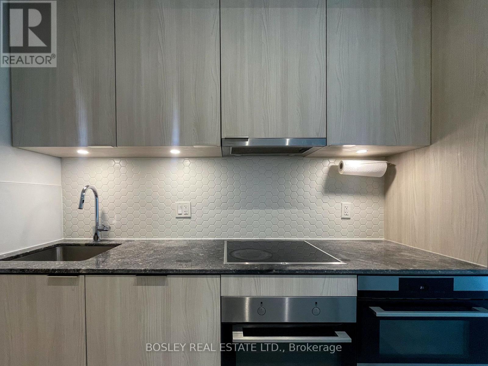 309 - 15 Queens Quay E, Toronto, Ontario  M5E 0C5 - Photo 12 - C12185025