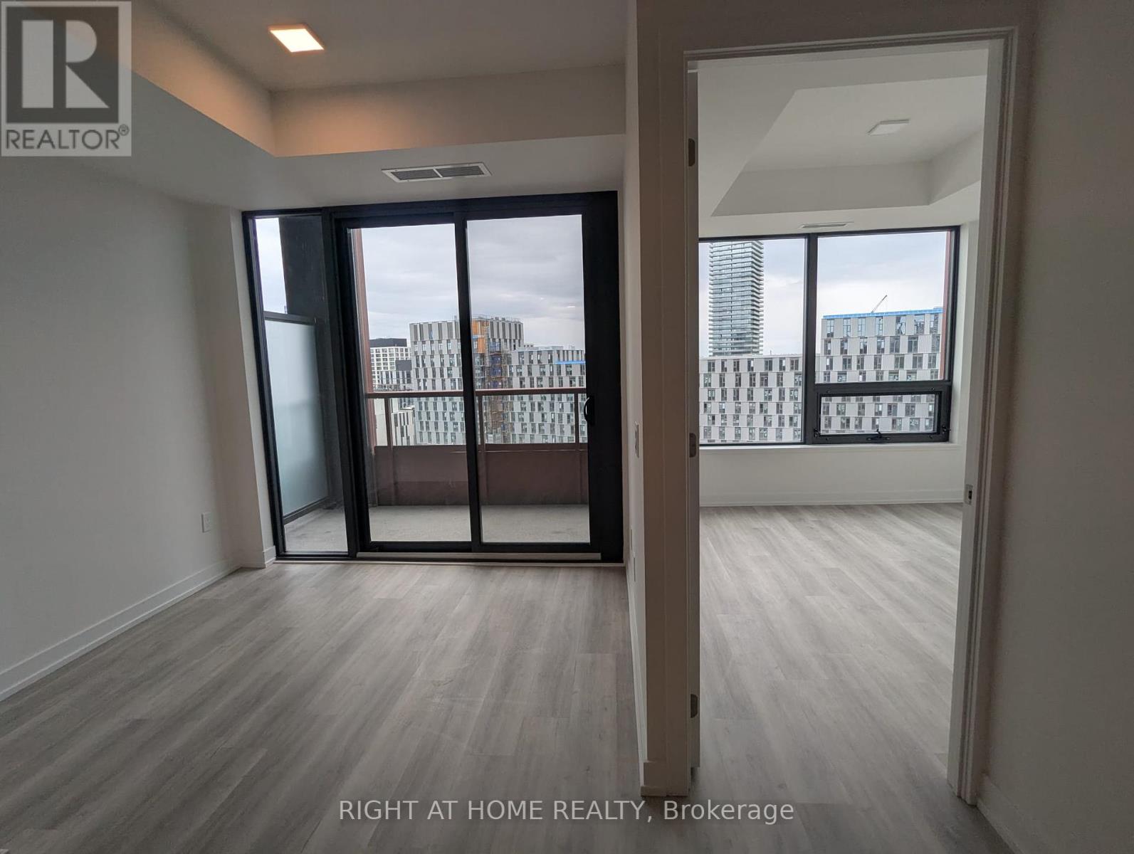 Ph 14 - 28 Eastern Avenue, Toronto, Ontario  M5A 0Y2 - Photo 4 - C12185041