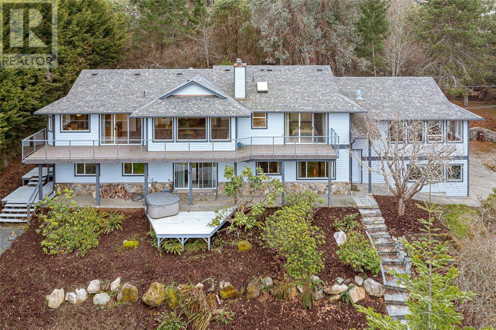 1319 Lands End Rd, North Saanich, British Columbia  V8L 5K1 - Photo 3 - 1001651