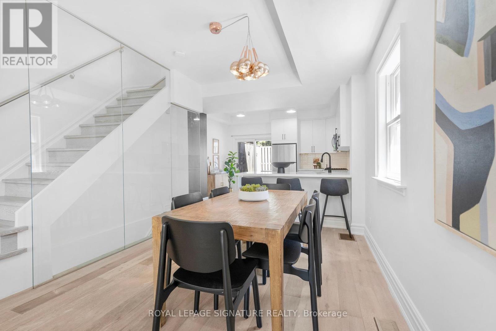 15 Boulton Avenue, Toronto, Ontario  M4M 2J4 - Photo 10 - E12184965