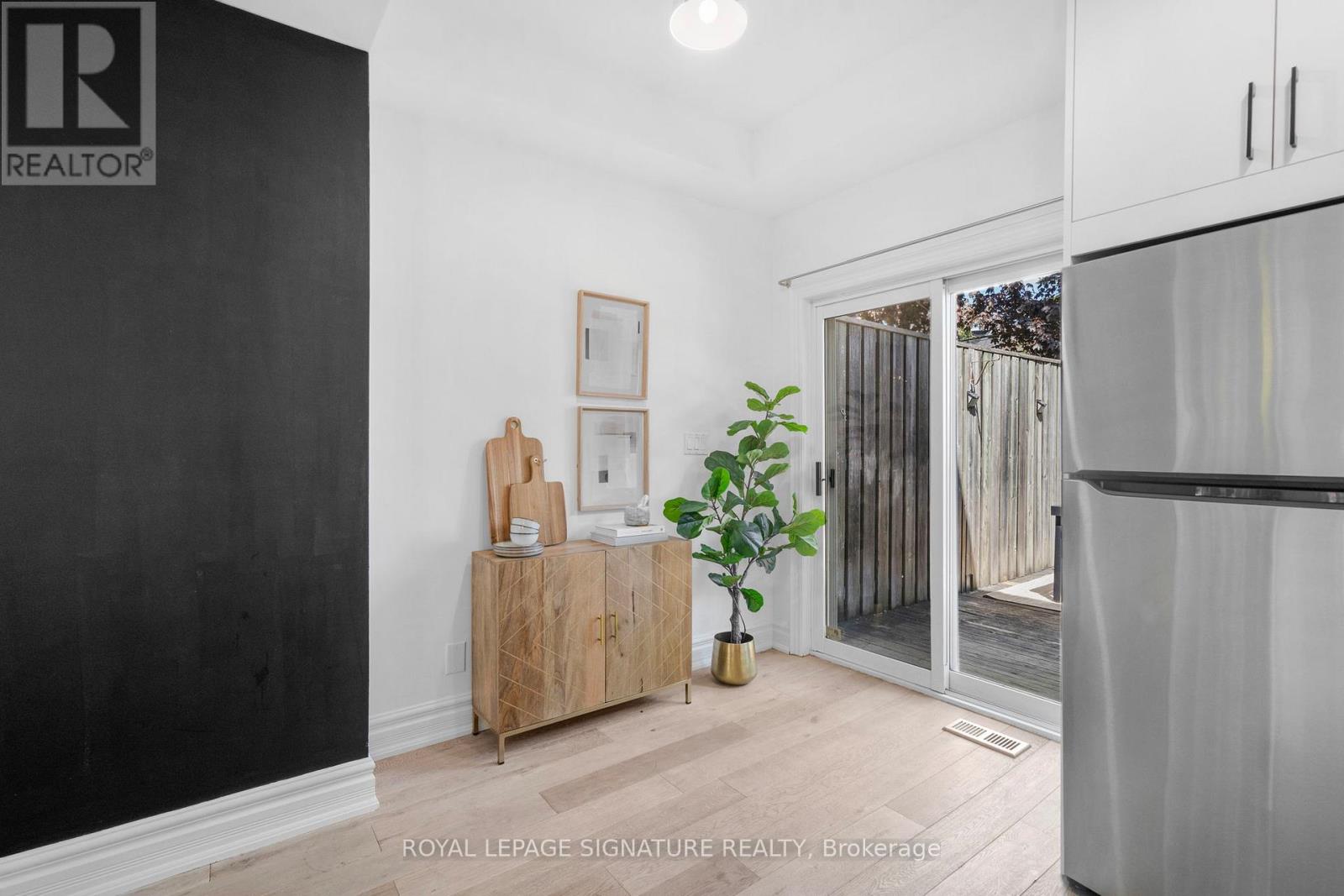 15 Boulton Avenue, Toronto, Ontario  M4M 2J4 - Photo 13 - E12184965