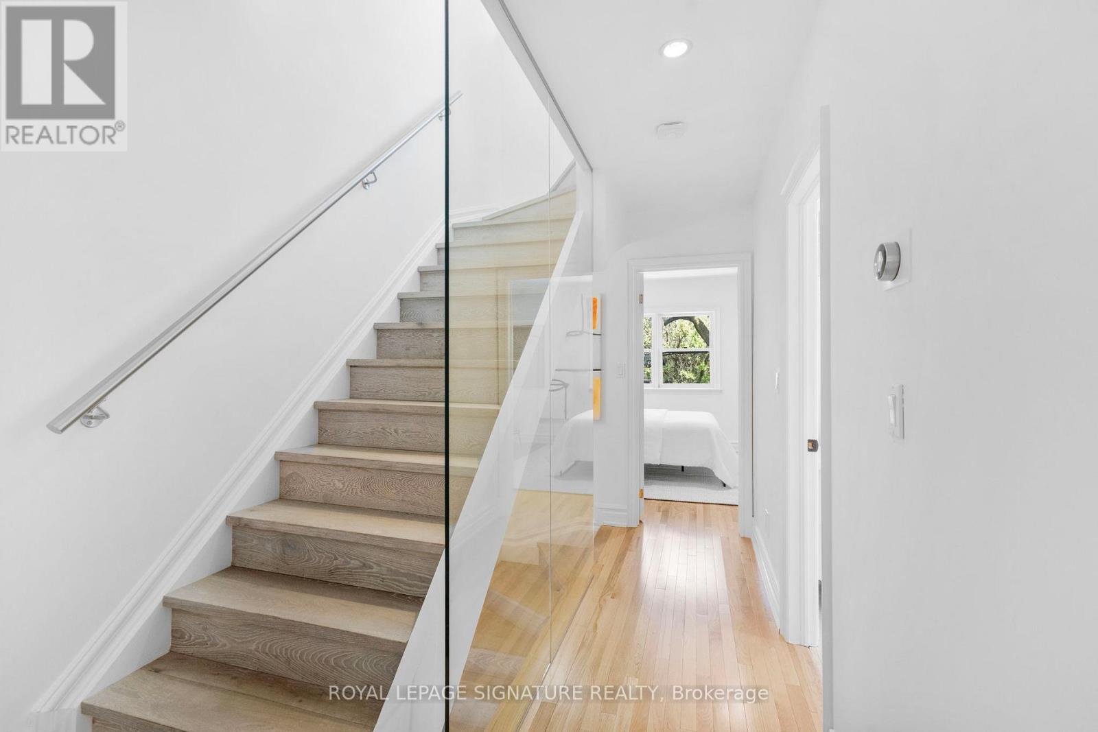 15 Boulton Avenue, Toronto, Ontario  M4M 2J4 - Photo 19 - E12184965