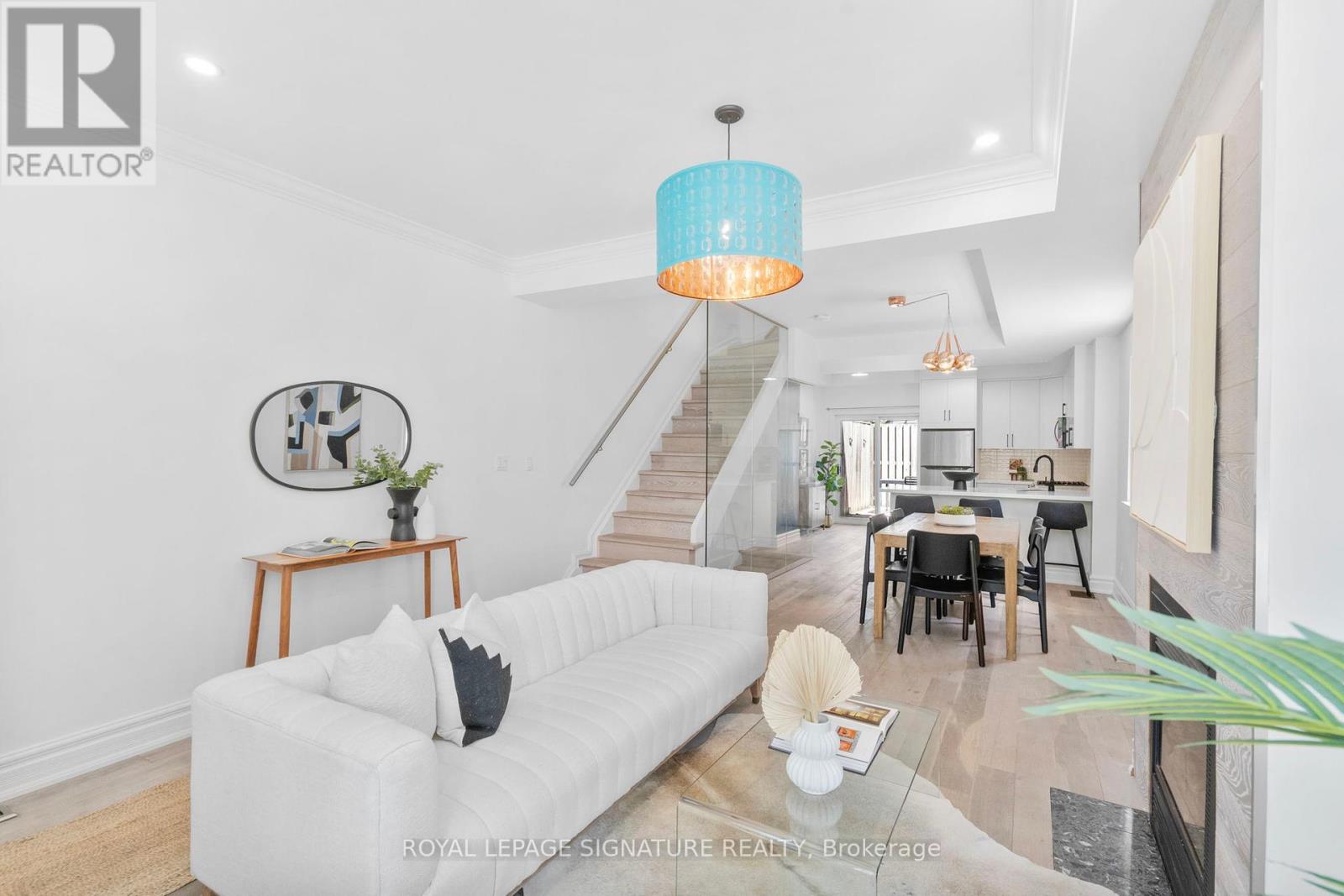 15 Boulton Avenue, Toronto, Ontario  M4M 2J4 - Photo 9 - E12184965