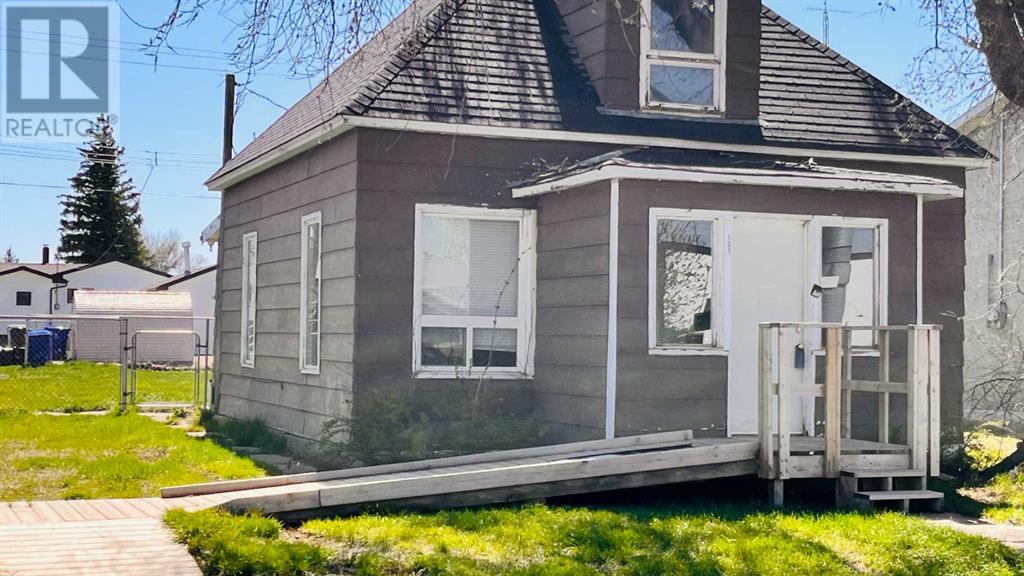131 8 Avenue W, Bow Island, Alberta  T0K 0G0 - Photo 30 - A2206885