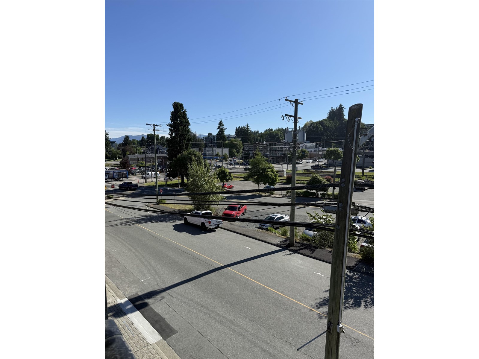 2549 Montvue Avenue, Abbotsford, British Columbia  V2S 3V2 - Photo 4 - C8069587