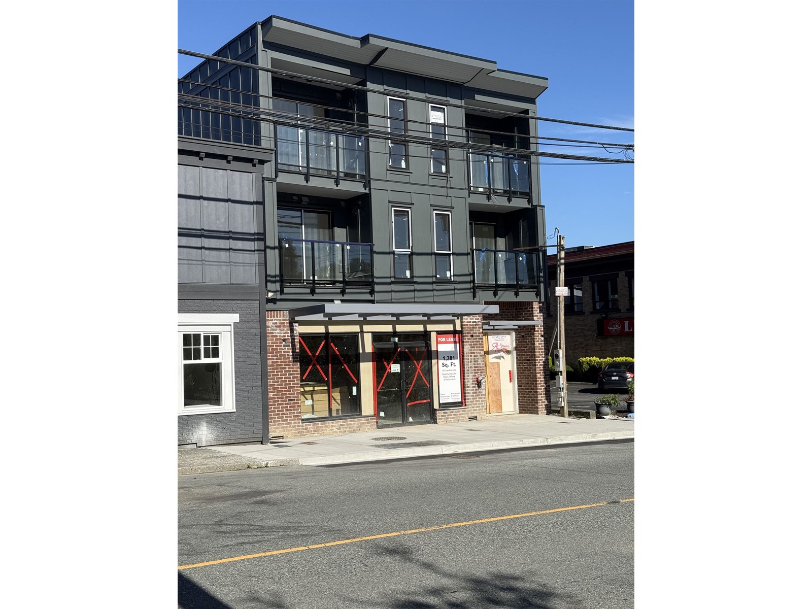 2549 Montvue Avenue, Abbotsford, British Columbia  V2S 3V2 - Photo 2 - C8069587