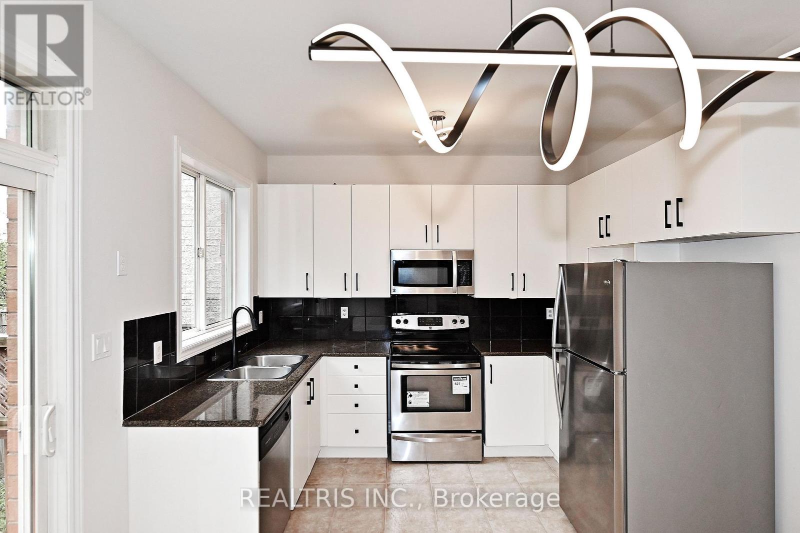 3 Hammersly Boulevard, Markham, Ontario  L6E 2A5 - Photo 13 - N12184971