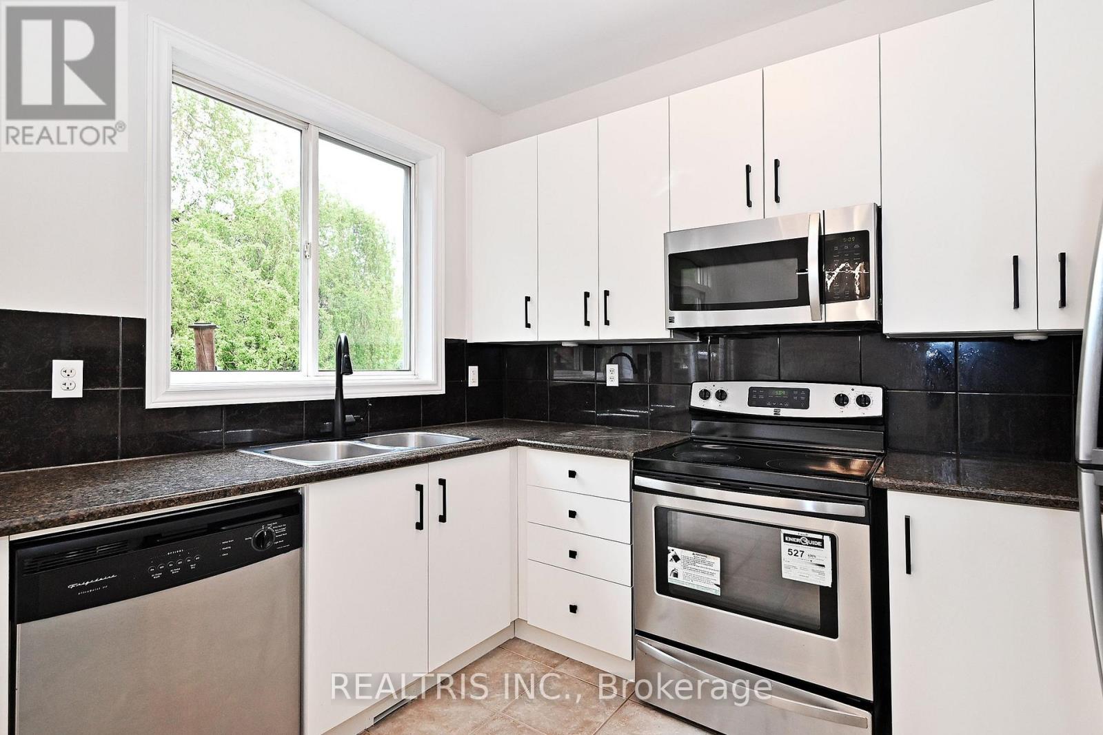 3 Hammersly Boulevard, Markham, Ontario  L6E 2A5 - Photo 14 - N12184971