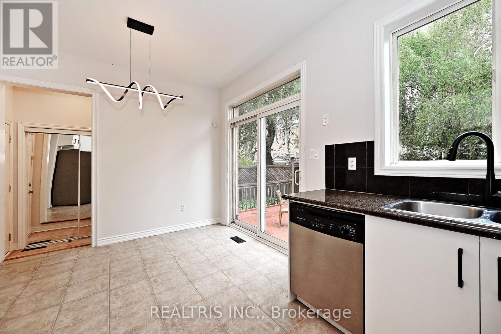 3 Hammersly Boulevard, Markham, Ontario  L6E 2A5 - Photo 16 - N12184971
