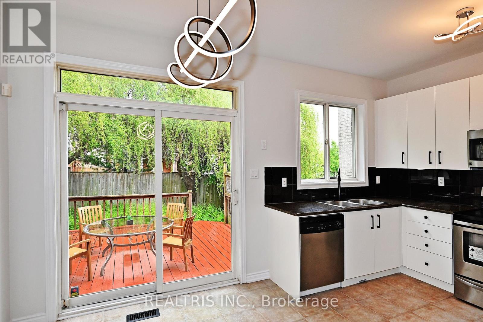 3 Hammersly Boulevard, Markham, Ontario  L6E 2A5 - Photo 17 - N12184971