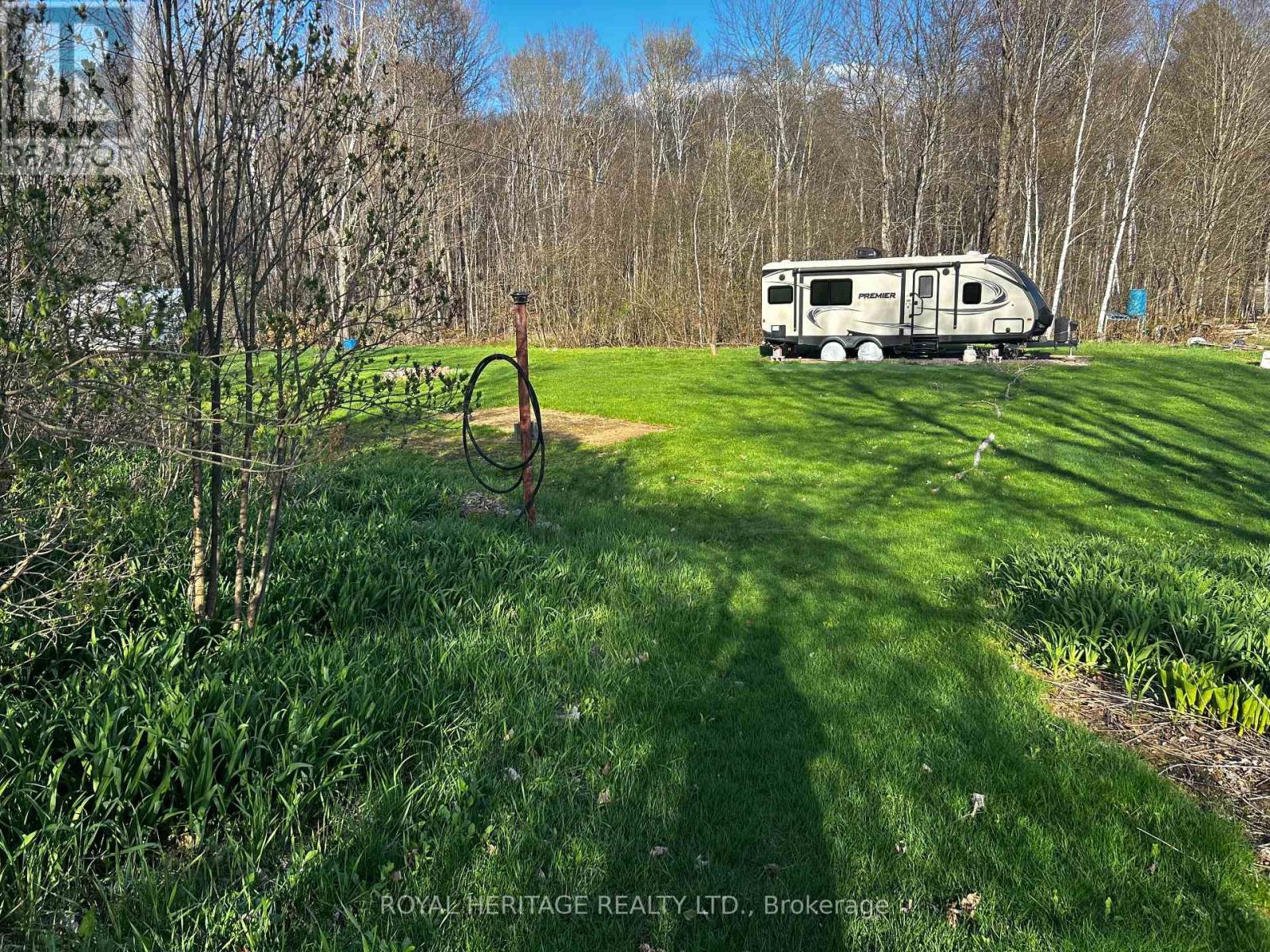 256 Trout Lake Road, Faraday, Ontario K0L 1C0 - Photo 8 - X12185141